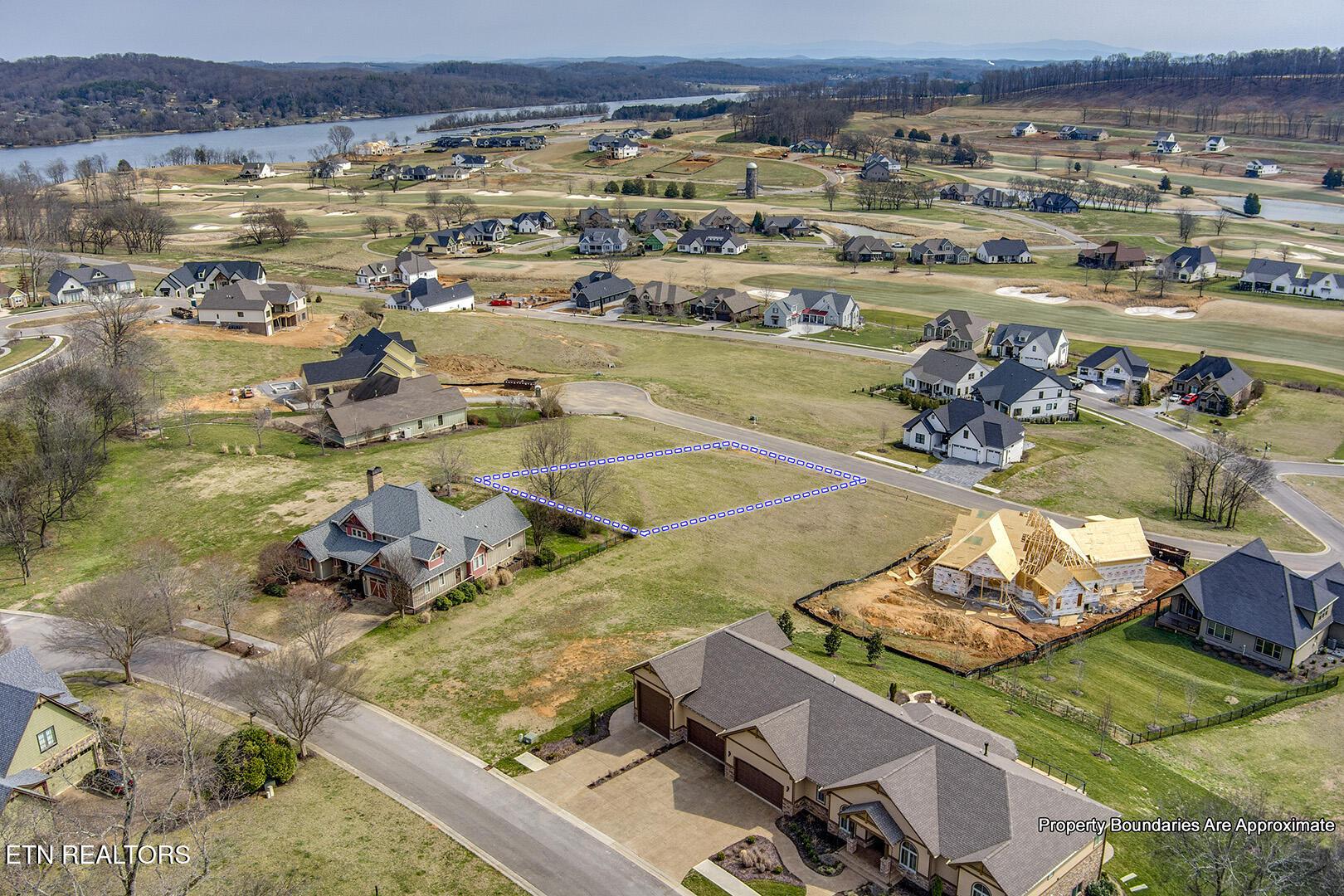 419 Hawks Bend, Loudon, TN - Fort Loudoun and Tellico Lake Real Estate - Image# 1