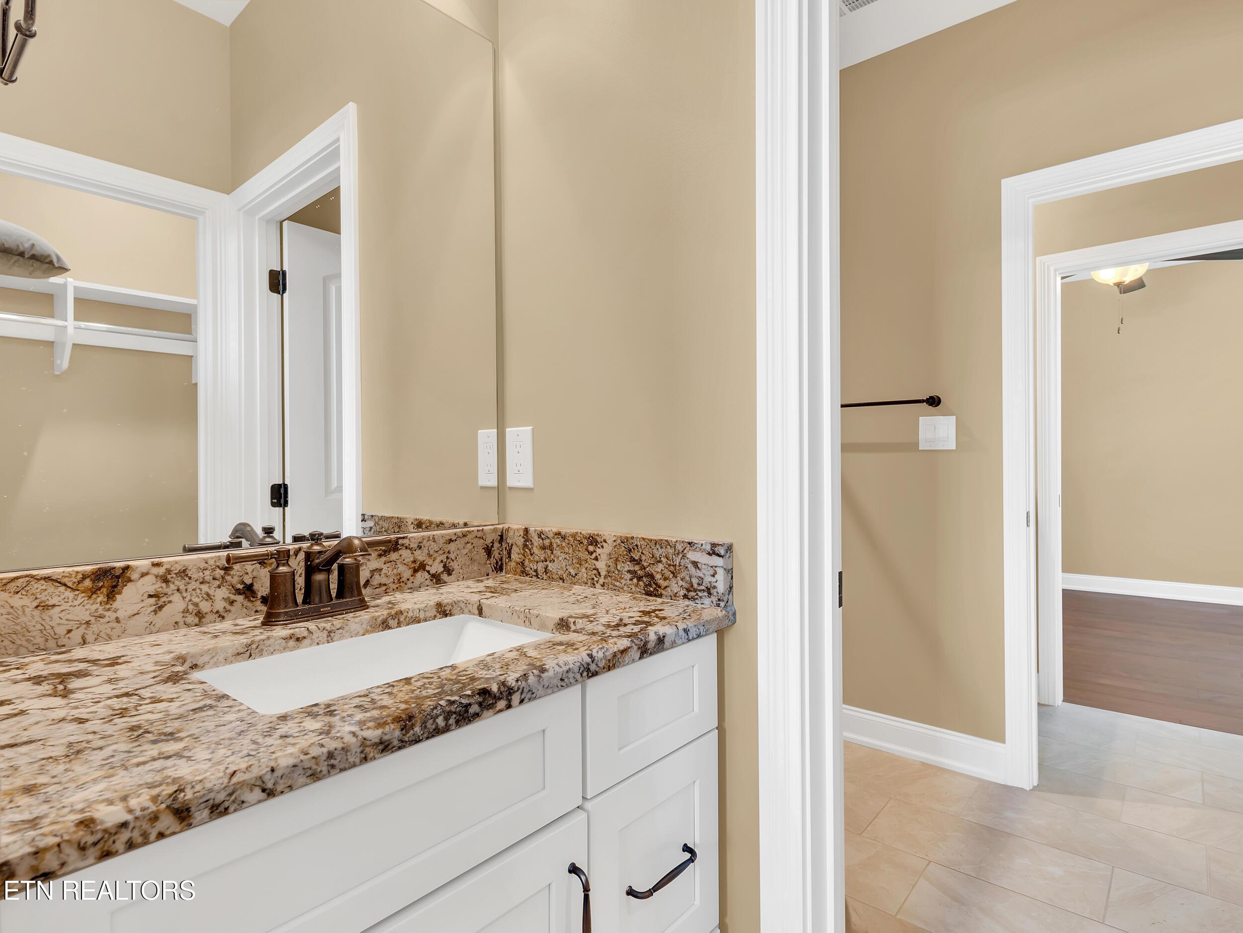 120 White Hawk Drive, Vonore, TN - Fort Loudoun and Tellico Lake Real Estate - Image# 15