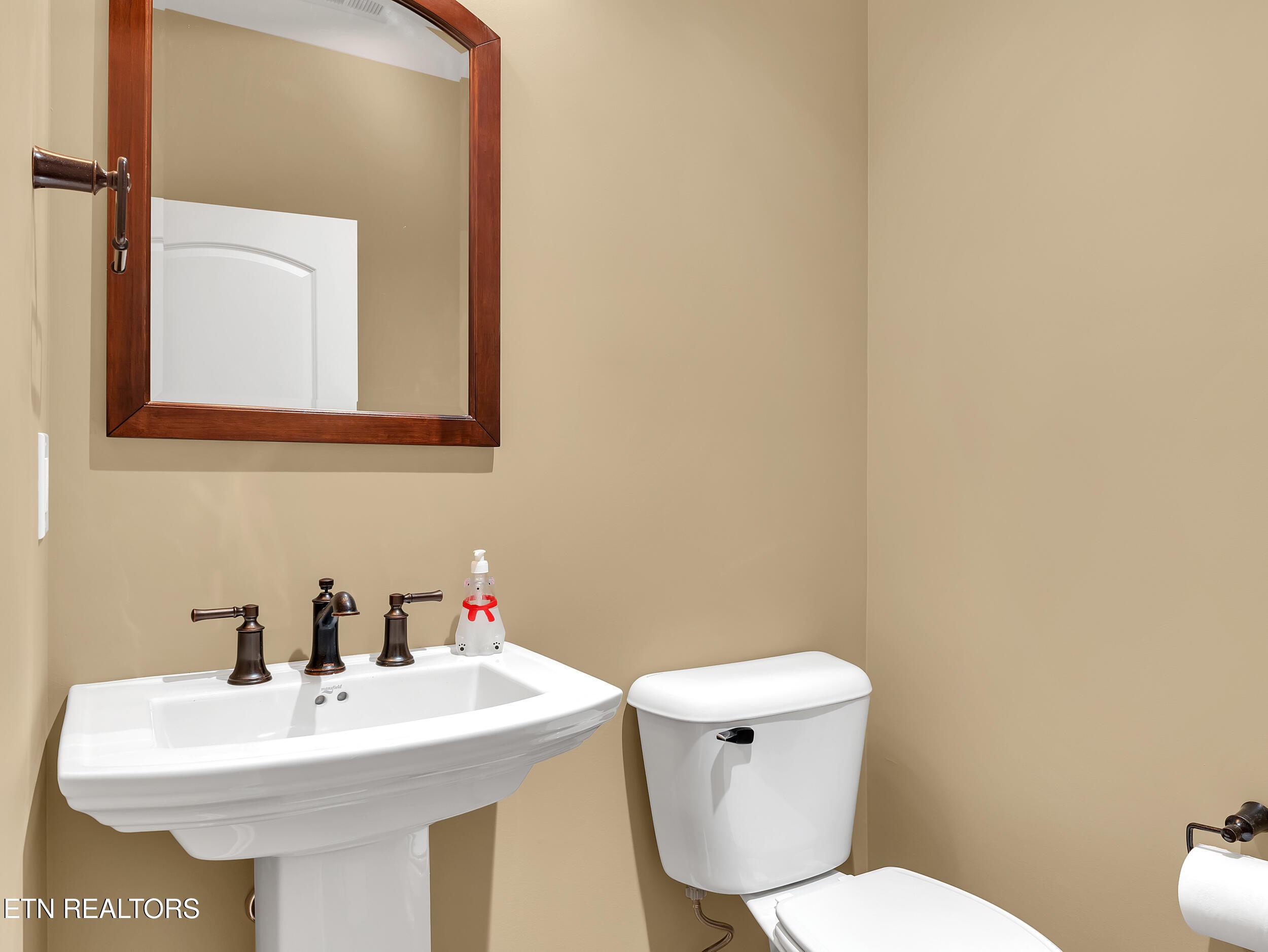 120 White Hawk Drive, Vonore, TN - Fort Loudoun and Tellico Lake Real Estate - Image# 16