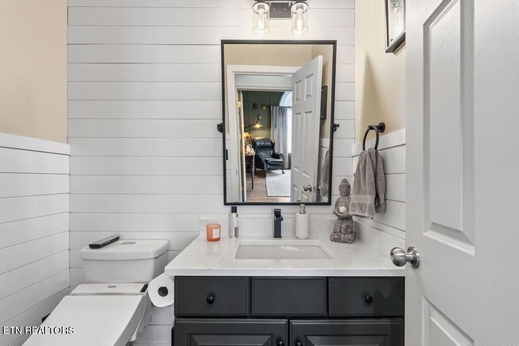 303 Saloli Lane, Loudon, TN - Fort Loudoun and Tellico Lake Real Estate - Image# 37