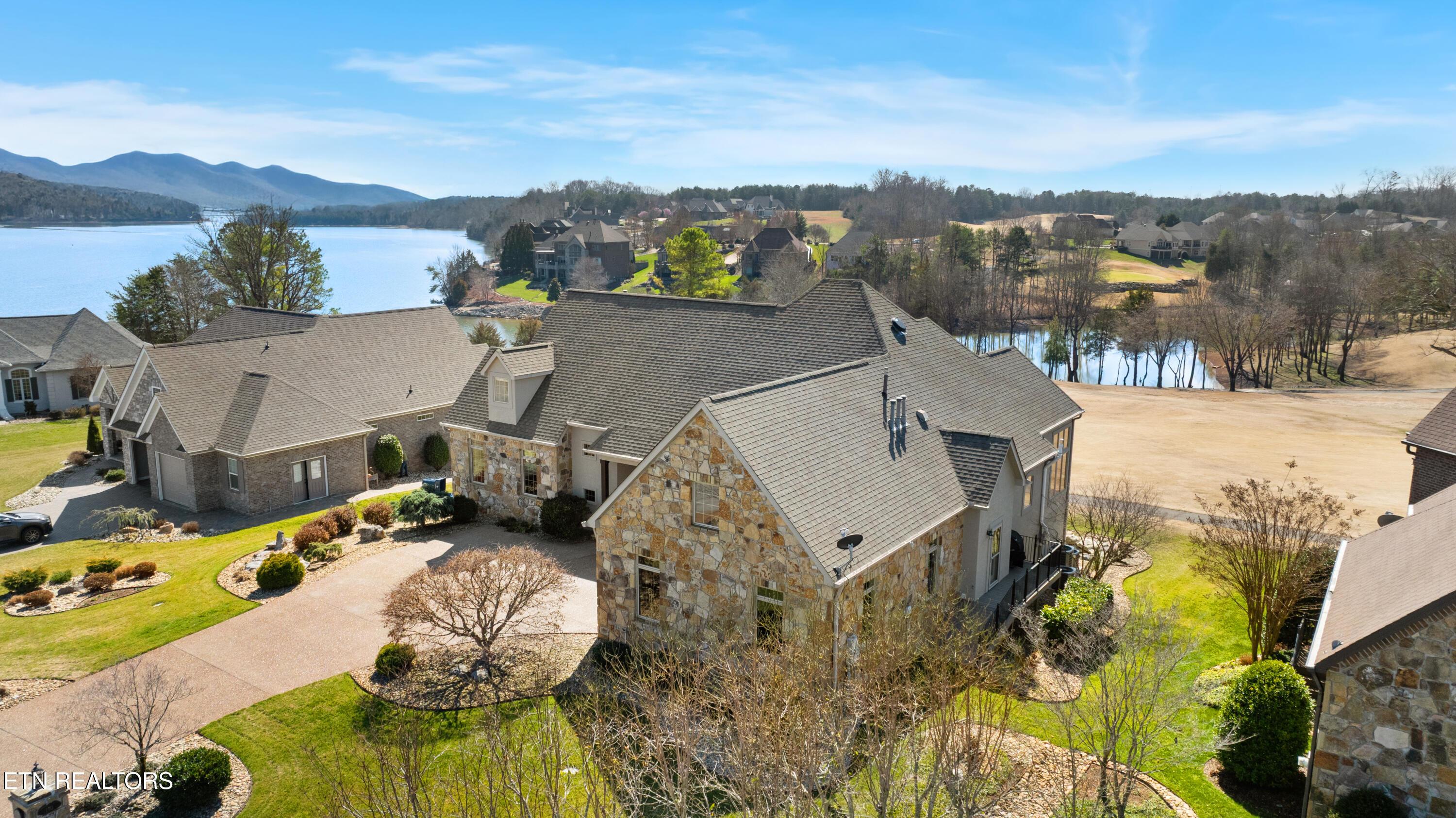 170 Blue Jay Ave, Vonore, TN - Fort Loudoun and Tellico Lake Real Estate - Image# 3