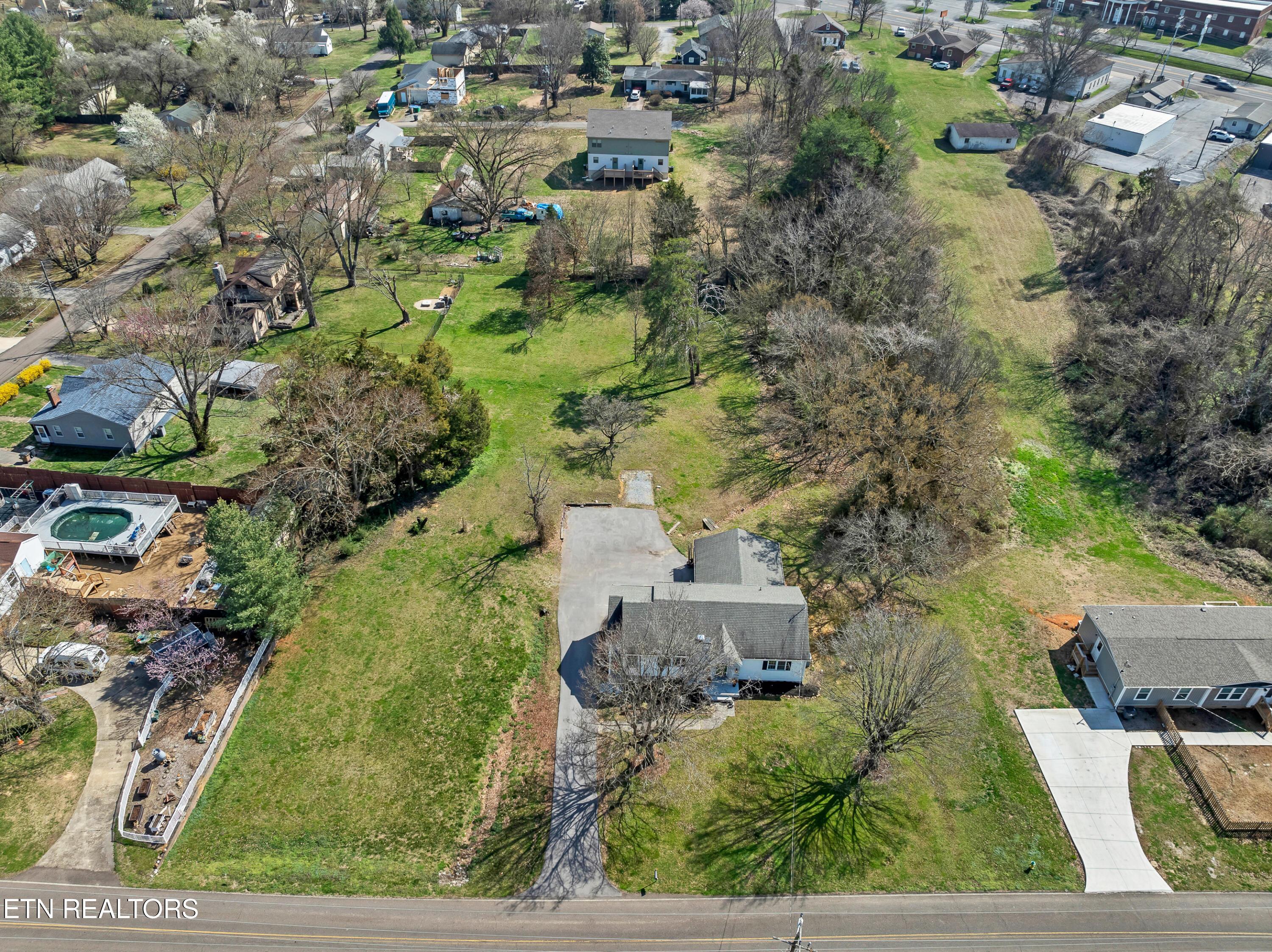 300 Lindy Drive, Knoxville, TN - Fort Loudoun and Tellico Lake Real Estate - Image# 38