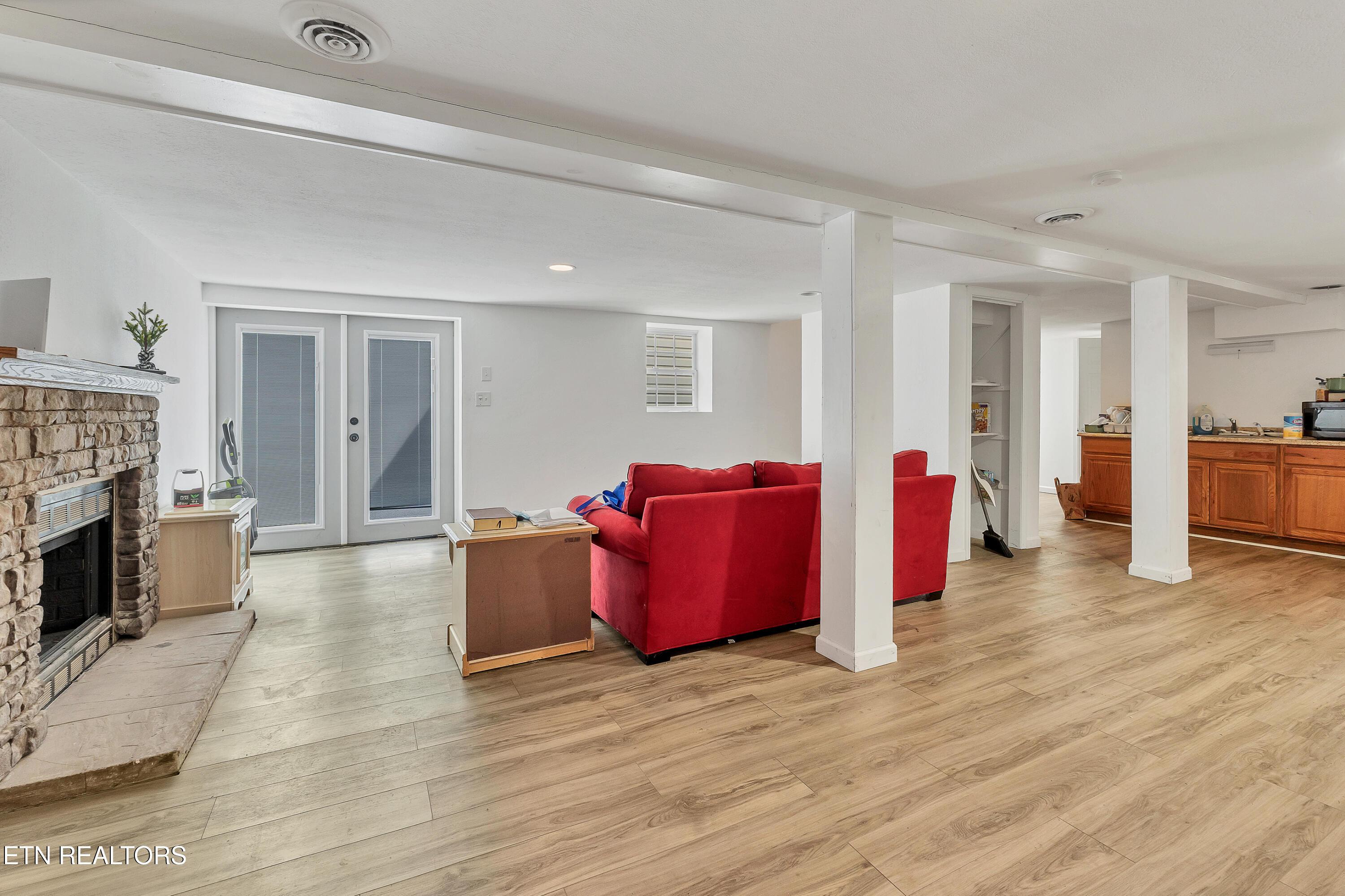 300 Lindy Drive, Knoxville, TN - Fort Loudoun and Tellico Lake Real Estate - Image# 35