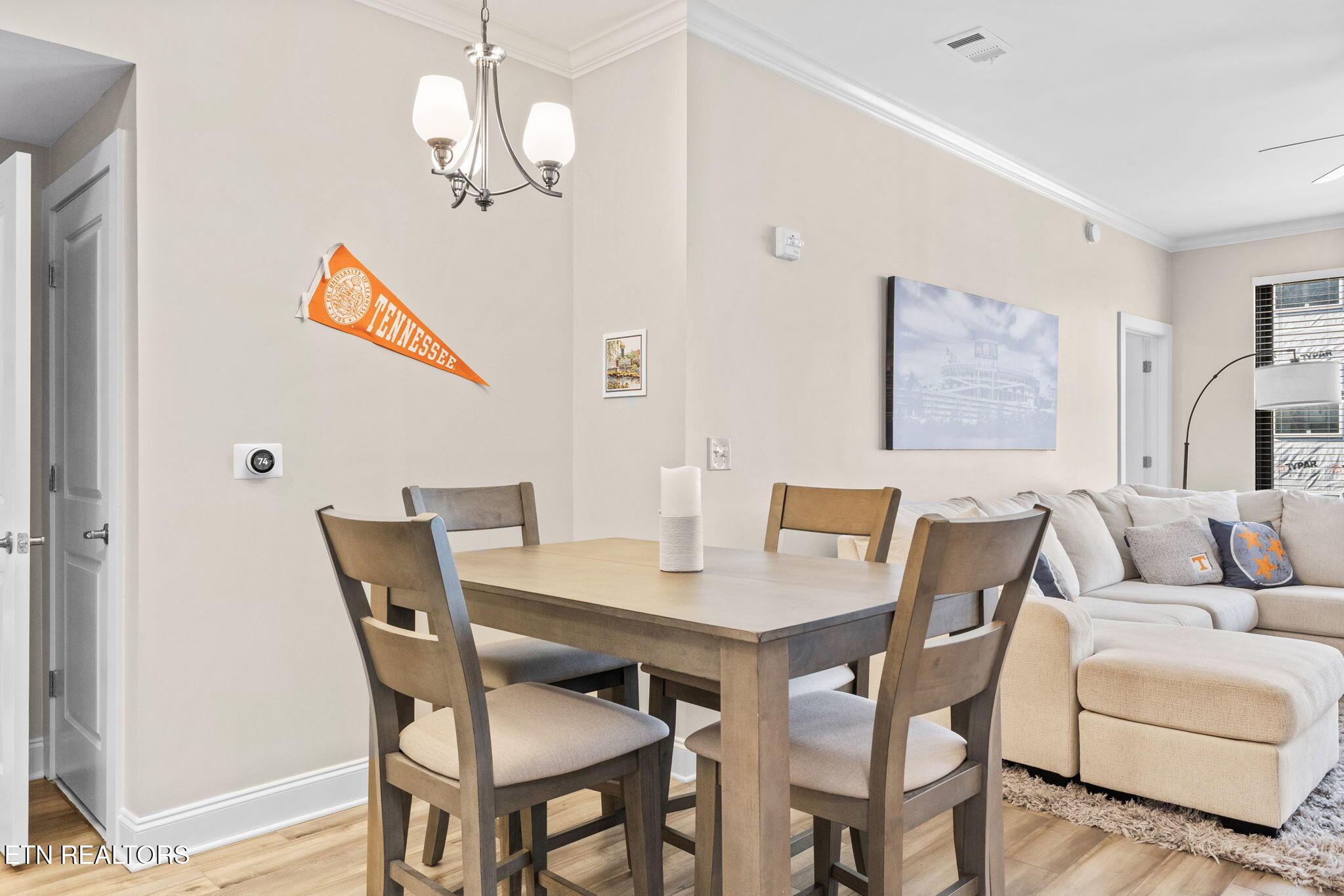 445 W Blount Ave, Knoxville, TN - Fort Loudoun and Tellico Lake Real Estate - Image# 12