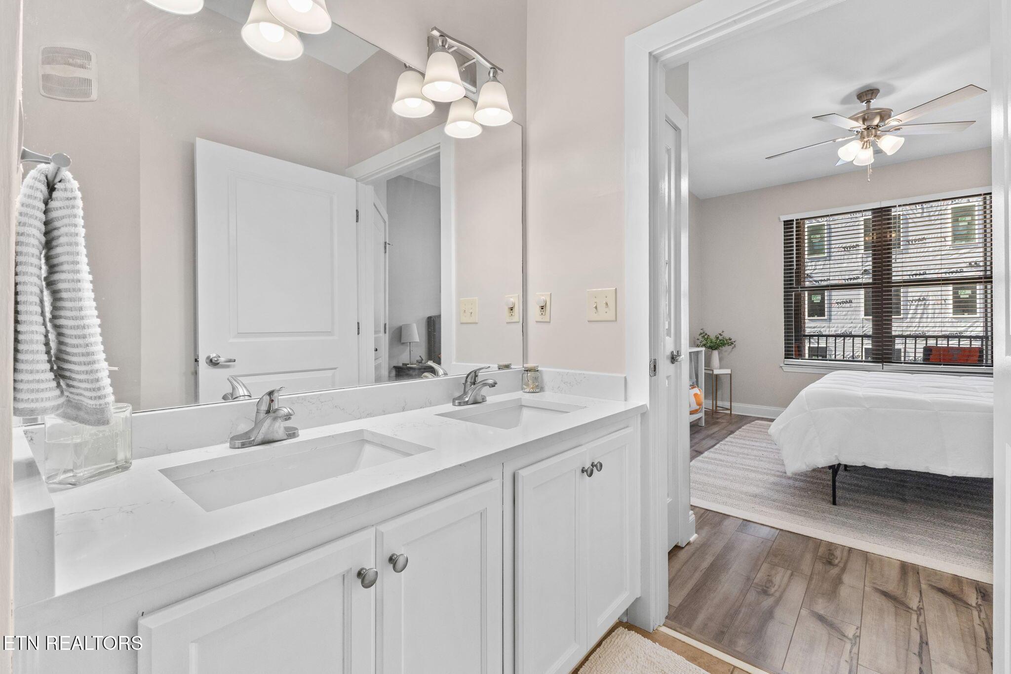 445 W Blount Ave, Knoxville, TN - Fort Loudoun and Tellico Lake Real Estate - Image# 27