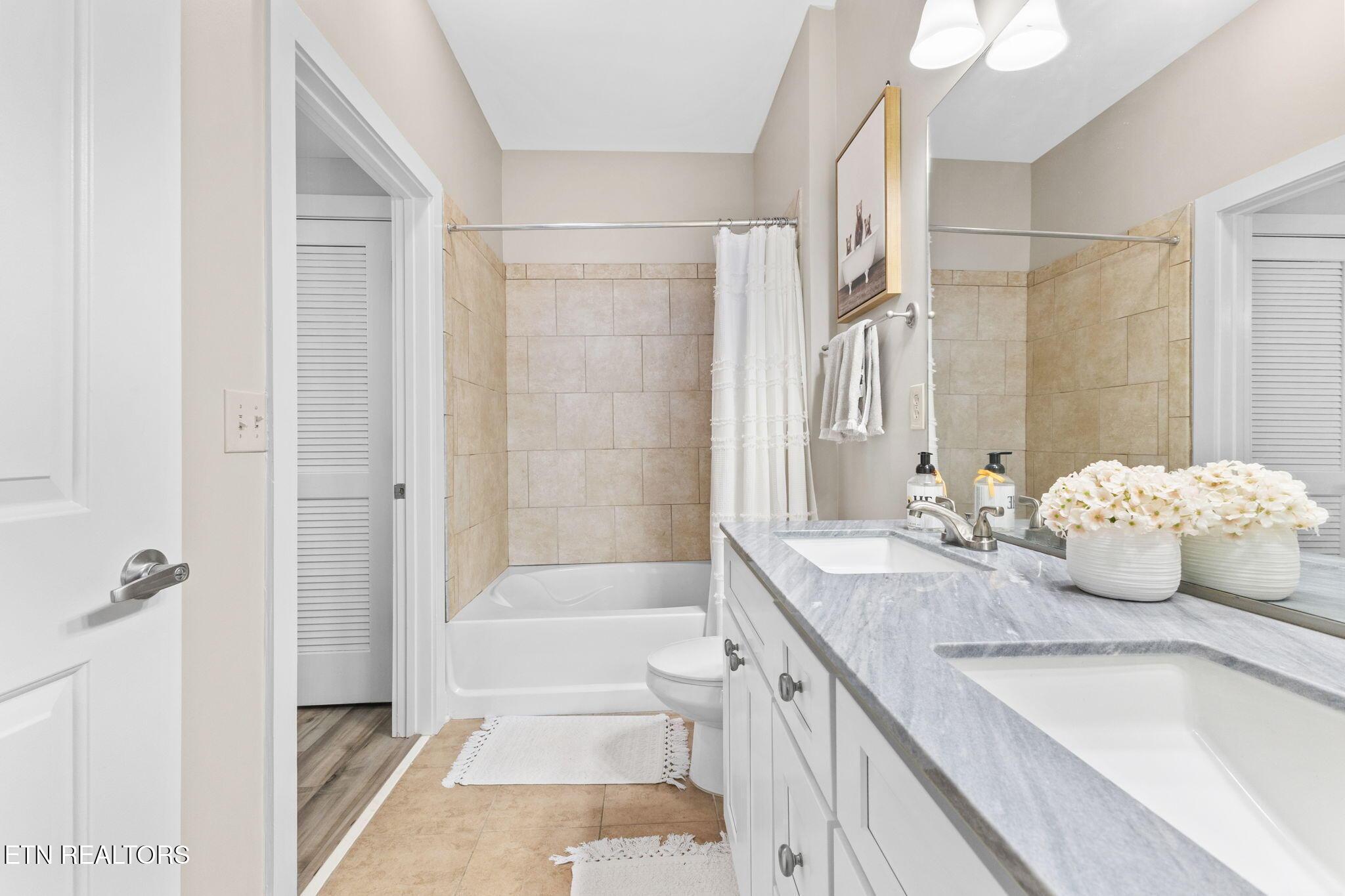 445 W Blount Ave, Knoxville, TN - Fort Loudoun and Tellico Lake Real Estate - Image# 33