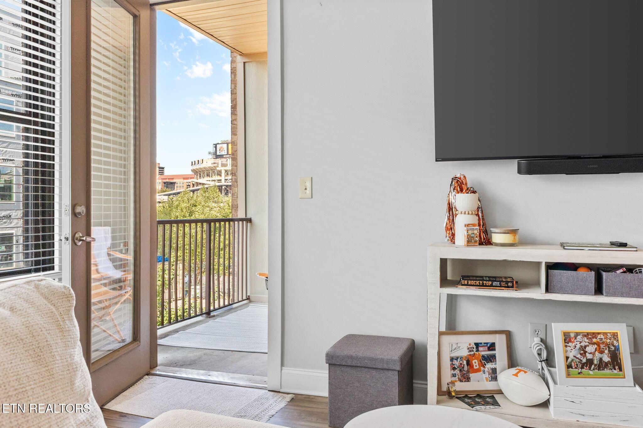 445 W Blount Ave, Knoxville, TN - Fort Loudoun and Tellico Lake Real Estate - Image# 37