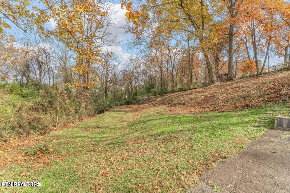 314 W Young High Pike, Knoxville, TN - Fort Loudoun and Tellico Lake Real Estate - Image# 19
