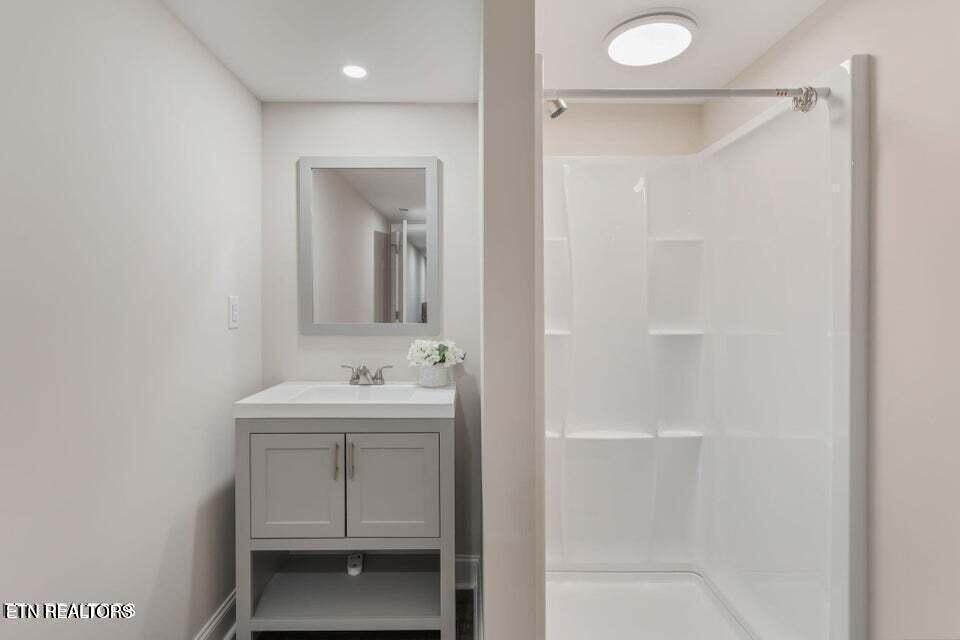 314 W Young High Pike, Knoxville, TN - Fort Loudoun and Tellico Lake Real Estate - Image# 13