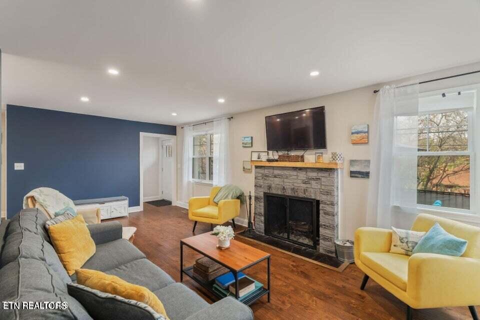 314 W Young High Pike, Knoxville, TN - Fort Loudoun and Tellico Lake Real Estate - Image# 3