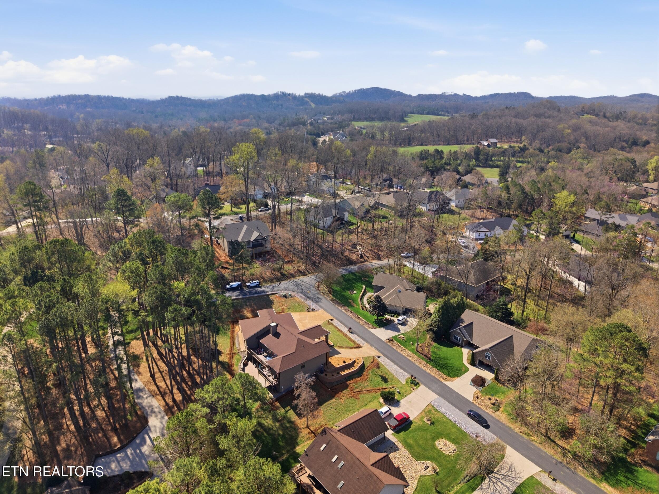 301 Inagehi Lane, Loudon, TN - Fort Loudoun and Tellico Lake Real Estate - Image# 24