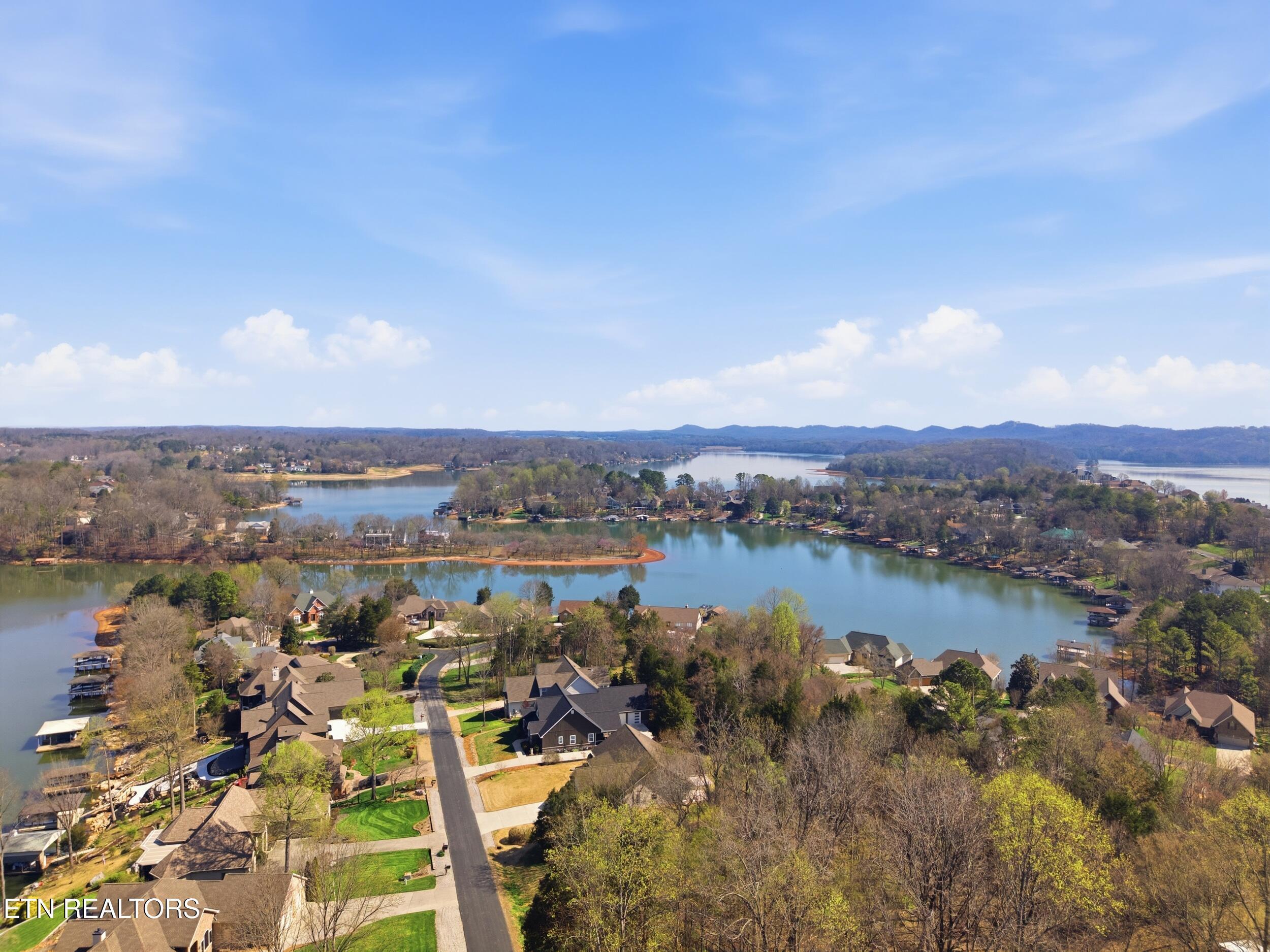 301 Inagehi Lane, Loudon, TN - Fort Loudoun and Tellico Lake Real Estate - Image# 26