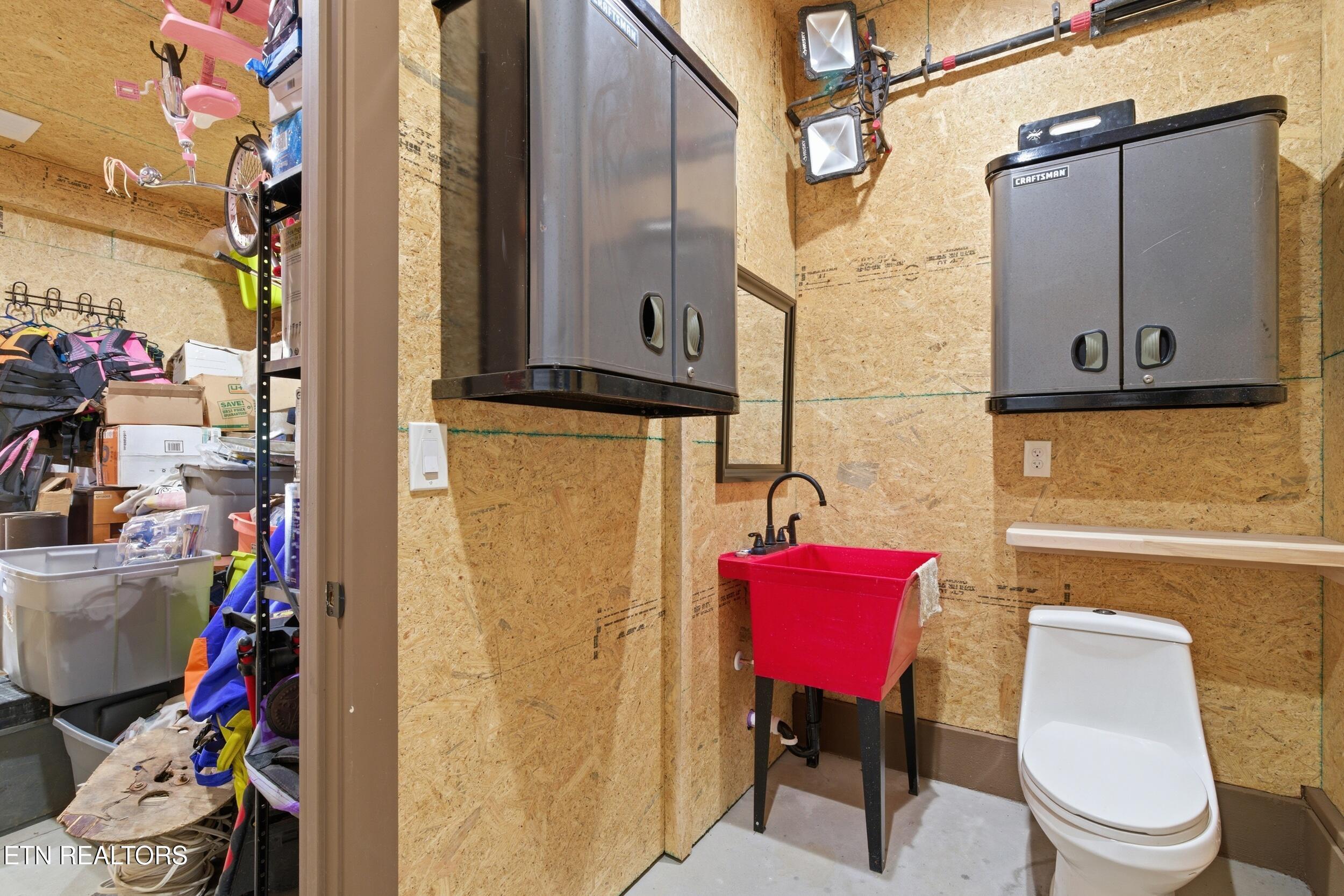 301 Inagehi Lane, Loudon, TN - Fort Loudoun and Tellico Lake Real Estate - Image# 109