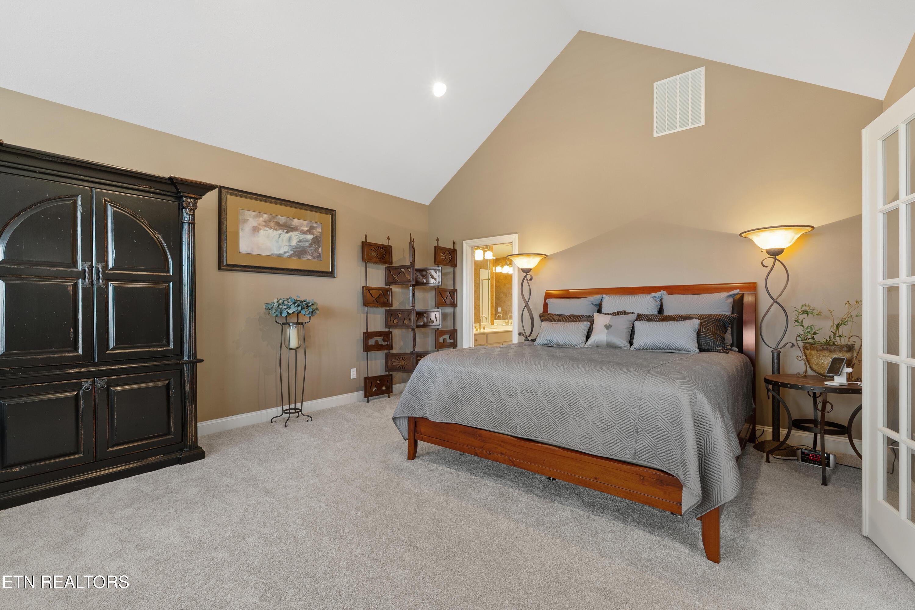 1069 Rarity Bay Pkwy, Vonore, TN - Fort Loudoun and Tellico Lake Real Estate - Image# 26