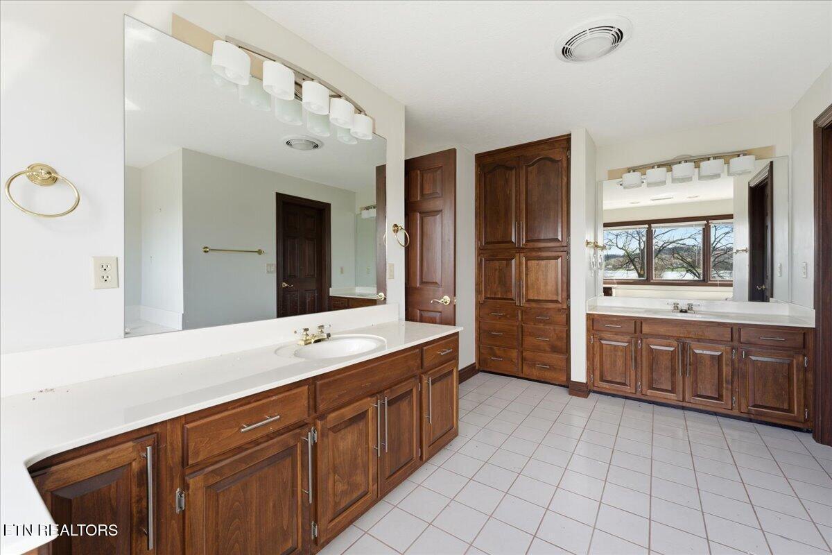 Fort Loudoun and Tellico Lake Real Estate - Image# 33