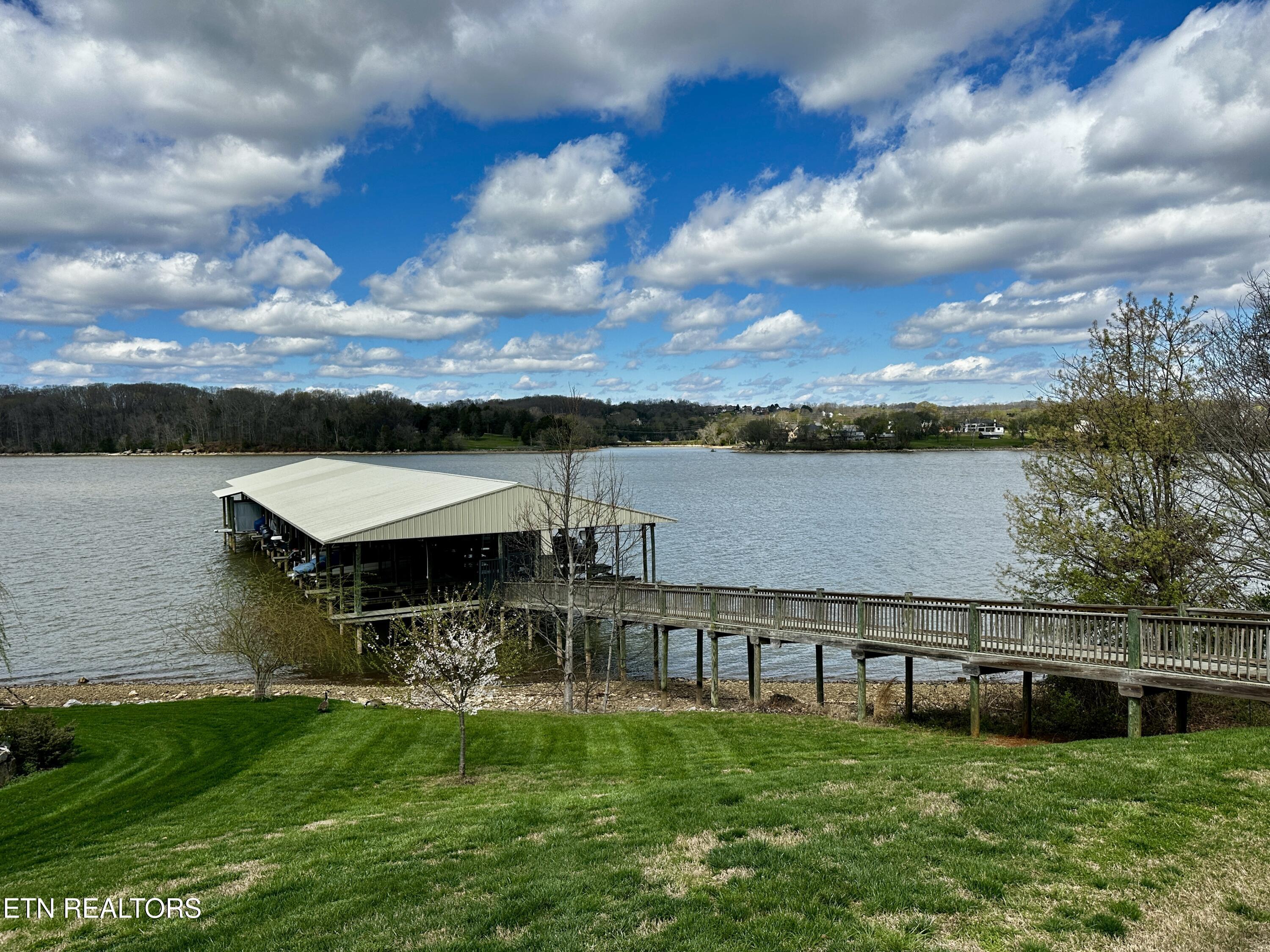 Promontory Point, Louisville, TN - Fort Loudoun and Tellico Lake Real Estate - Image# 18