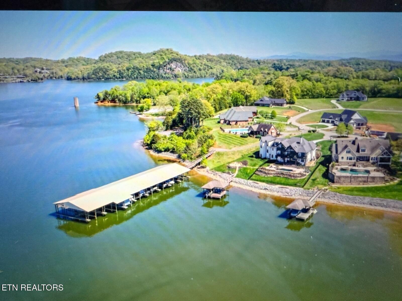 Promontory Point, Louisville, TN - Fort Loudoun and Tellico Lake Real Estate - Image# 19