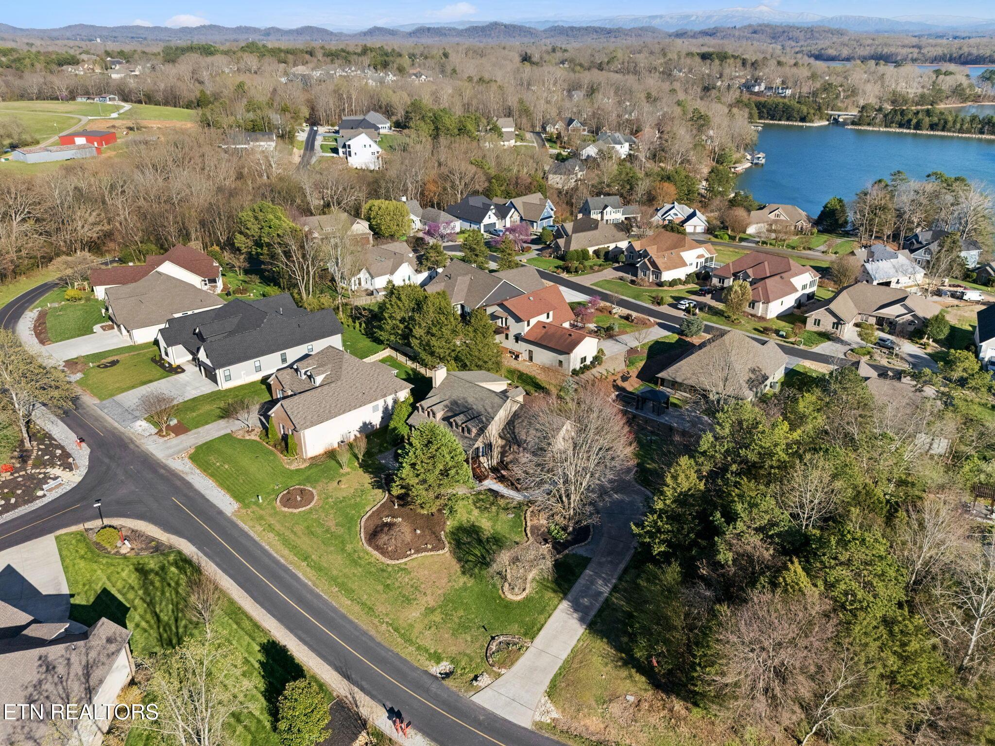 184 Amohi Way, Loudon, TN - Fort Loudoun and Tellico Lake Real Estate - Image# 40