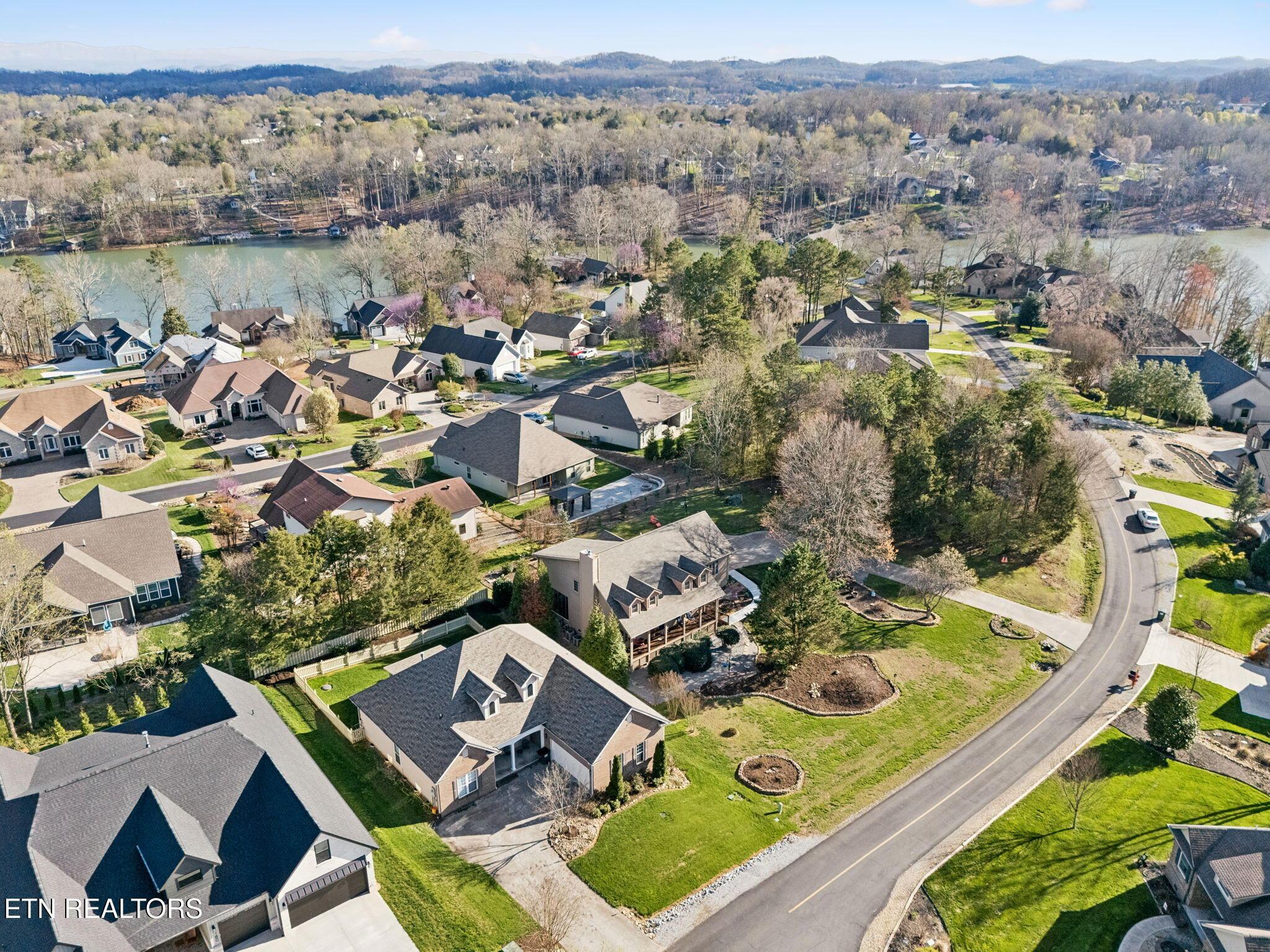 184 Amohi Way, Loudon, TN - Fort Loudoun and Tellico Lake Real Estate - Image# 43