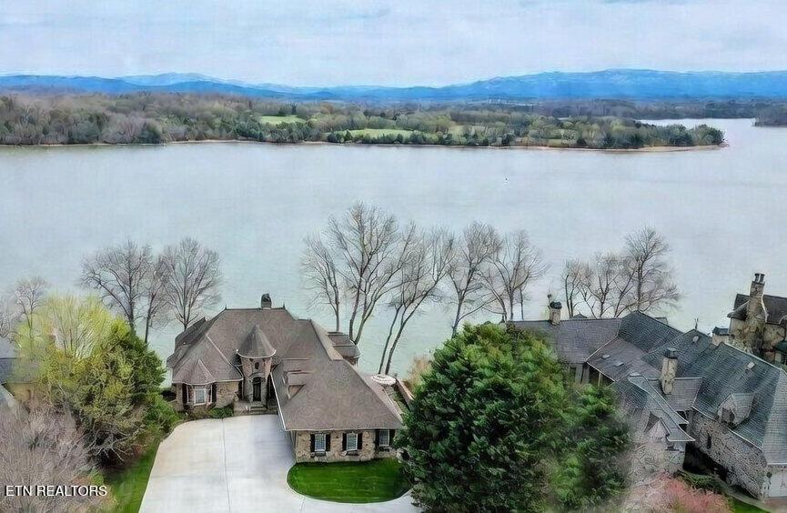 275 Rock Point Drive, Vonore, TN - Fort Loudoun and Tellico Lake Real Estate - Image# 5