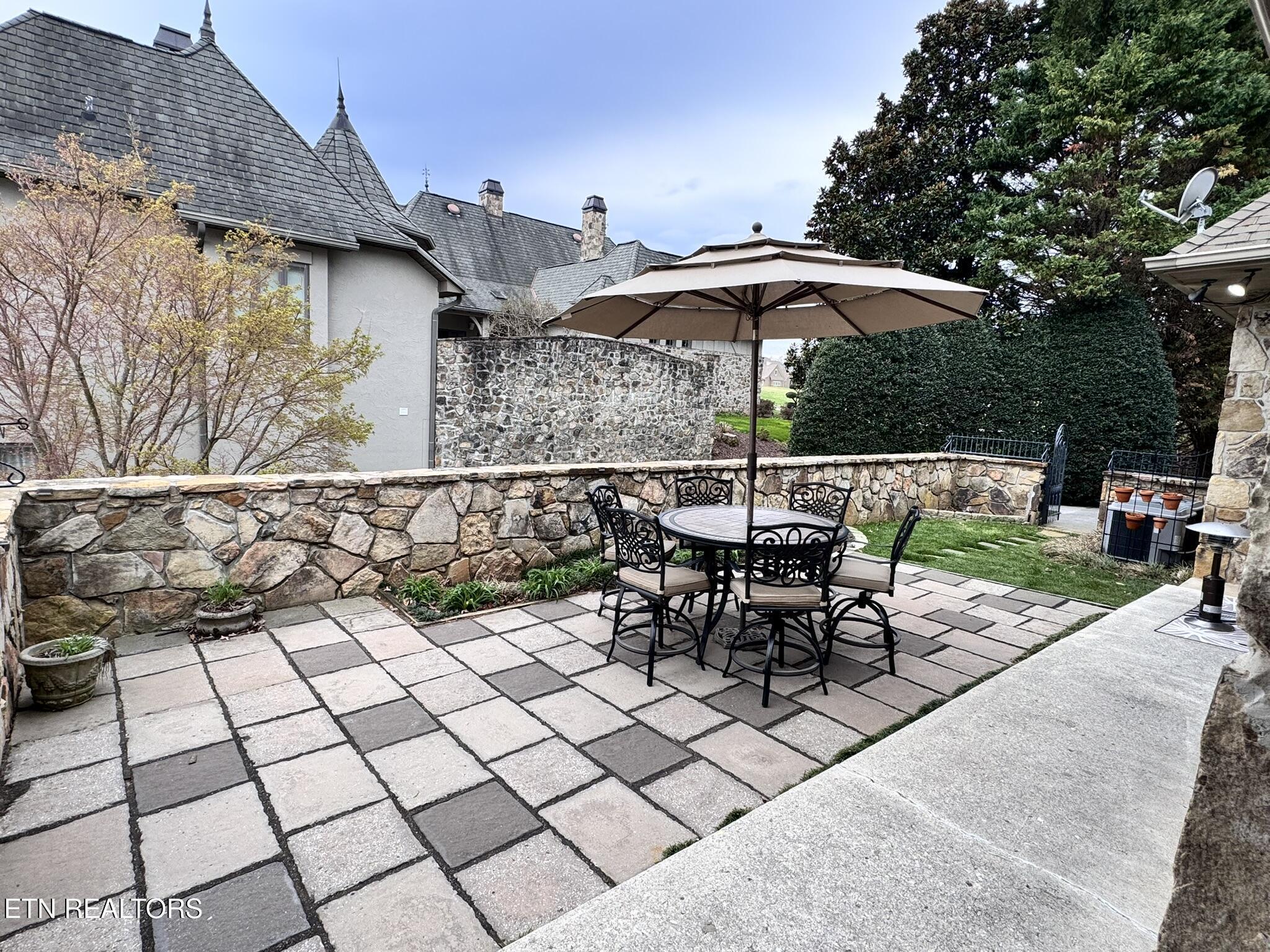 275 Rock Point Drive, Vonore, TN - Fort Loudoun and Tellico Lake Real Estate - Image# 47