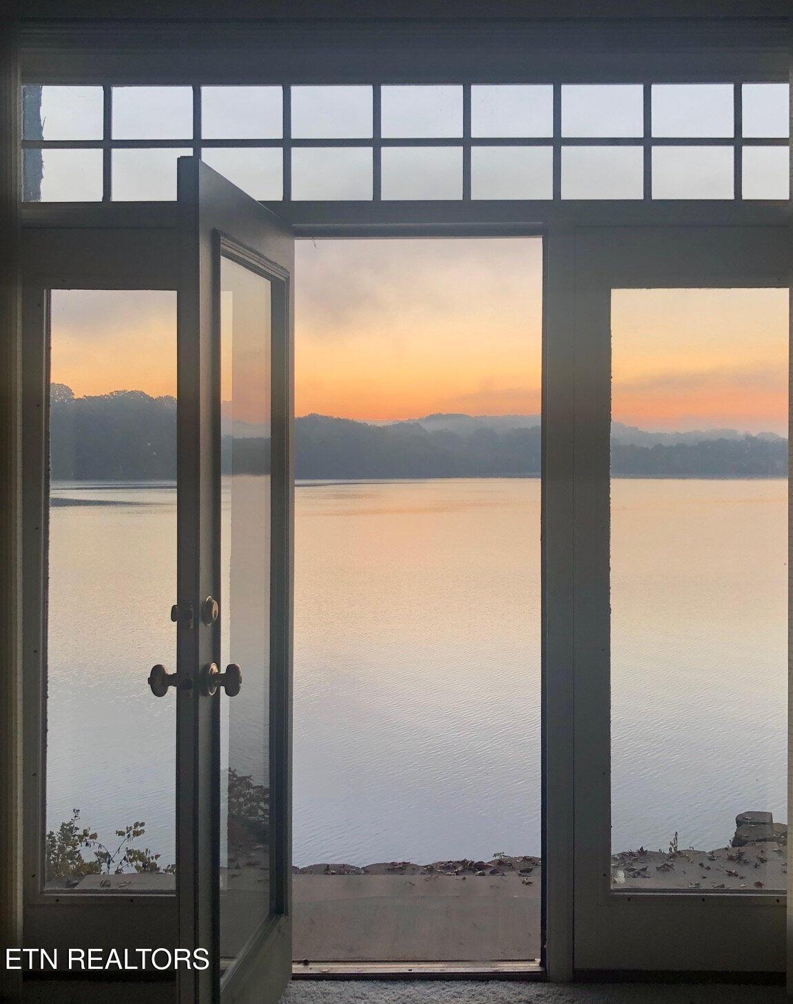 275 Rock Point Drive, Vonore, TN - Fort Loudoun and Tellico Lake Real Estate - Image# 46