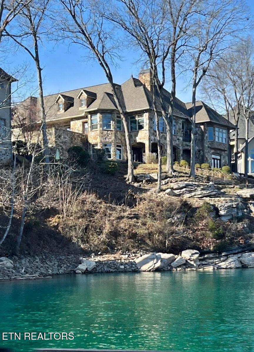 275 Rock Point Drive, Vonore, TN - Fort Loudoun and Tellico Lake Real Estate - Image# 58