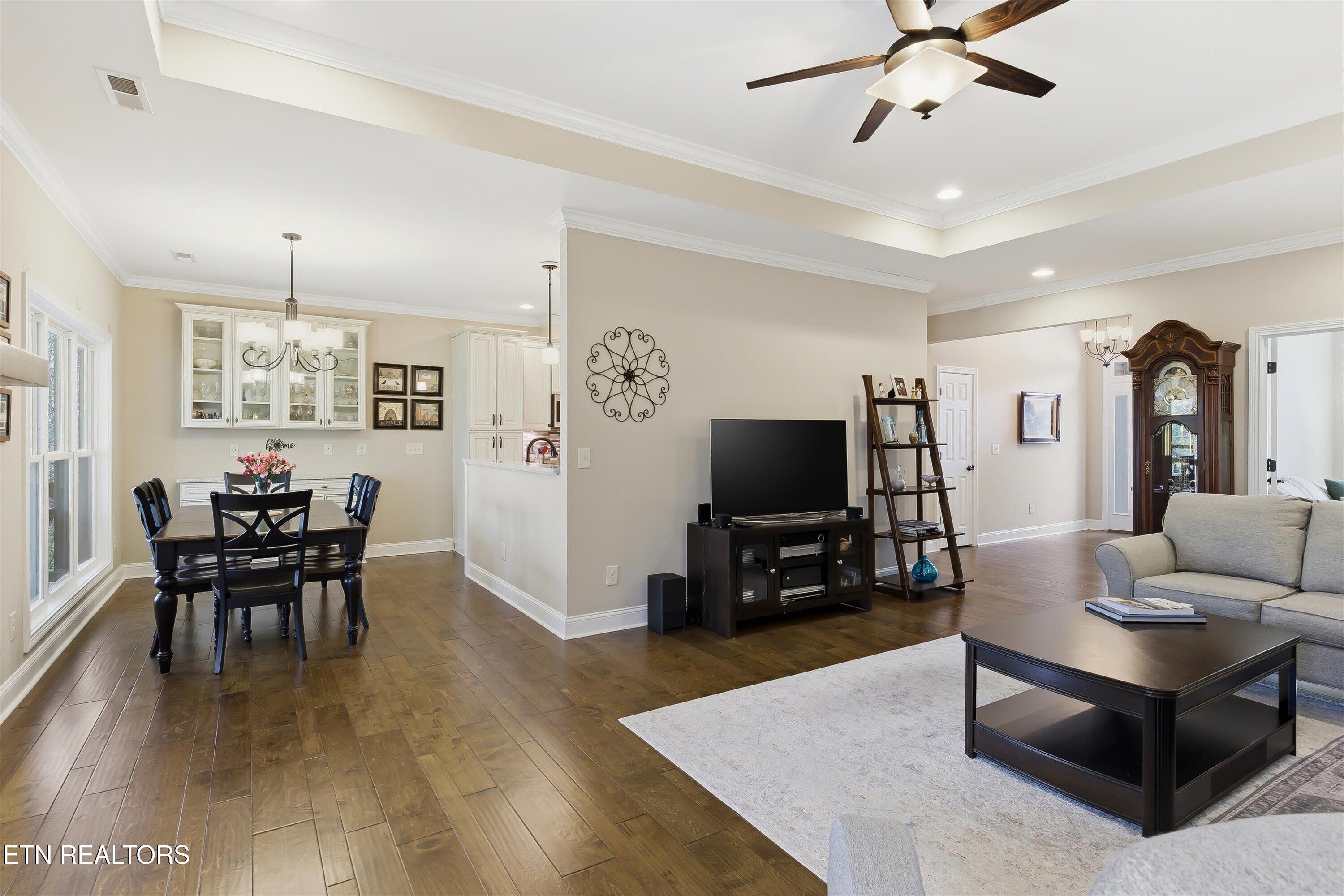 209 Osage Lane, Loudon, TN - Fort Loudoun and Tellico Lake Real Estate - Image# 10