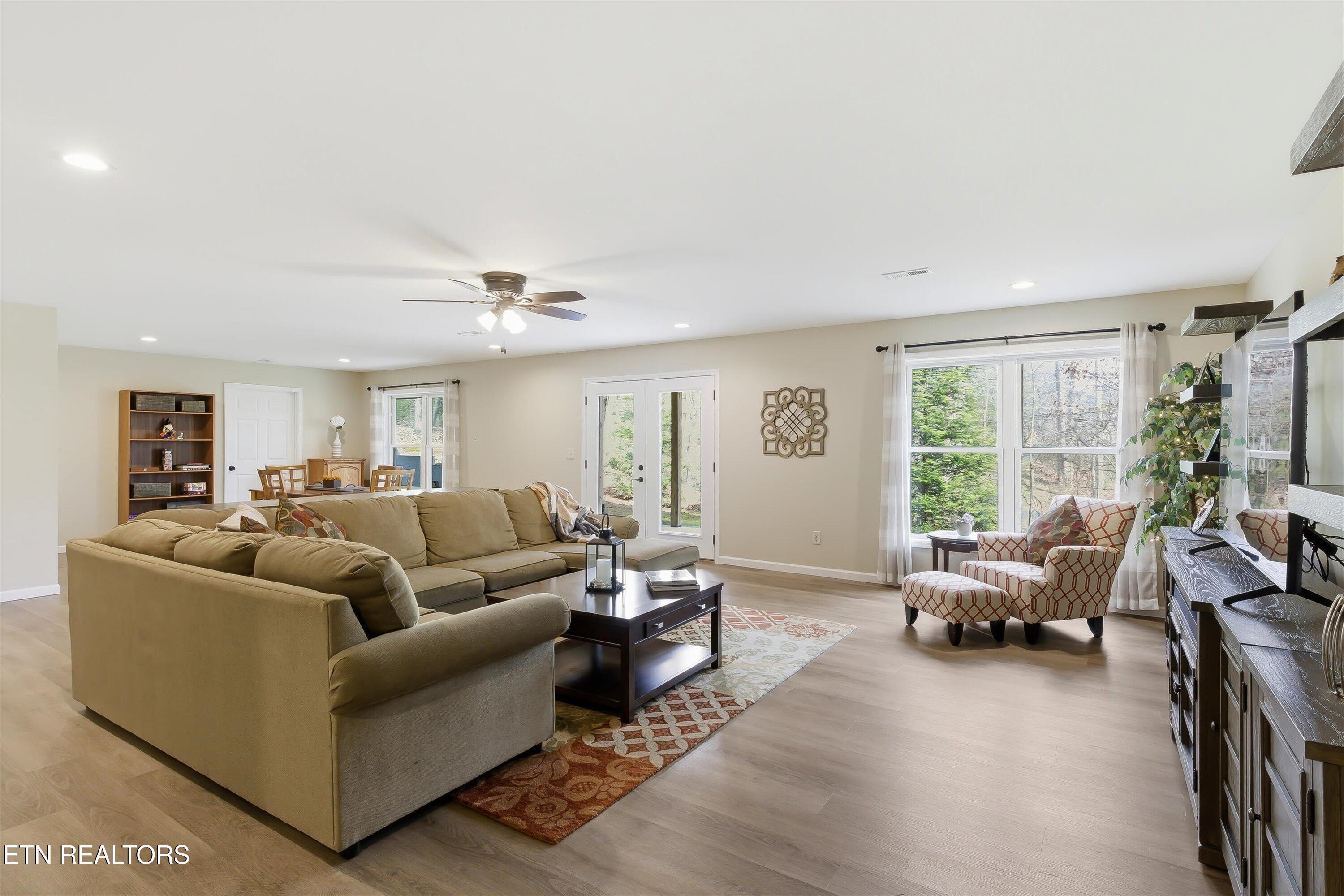 209 Osage Lane, Loudon, TN - Fort Loudoun and Tellico Lake Real Estate - Image# 33