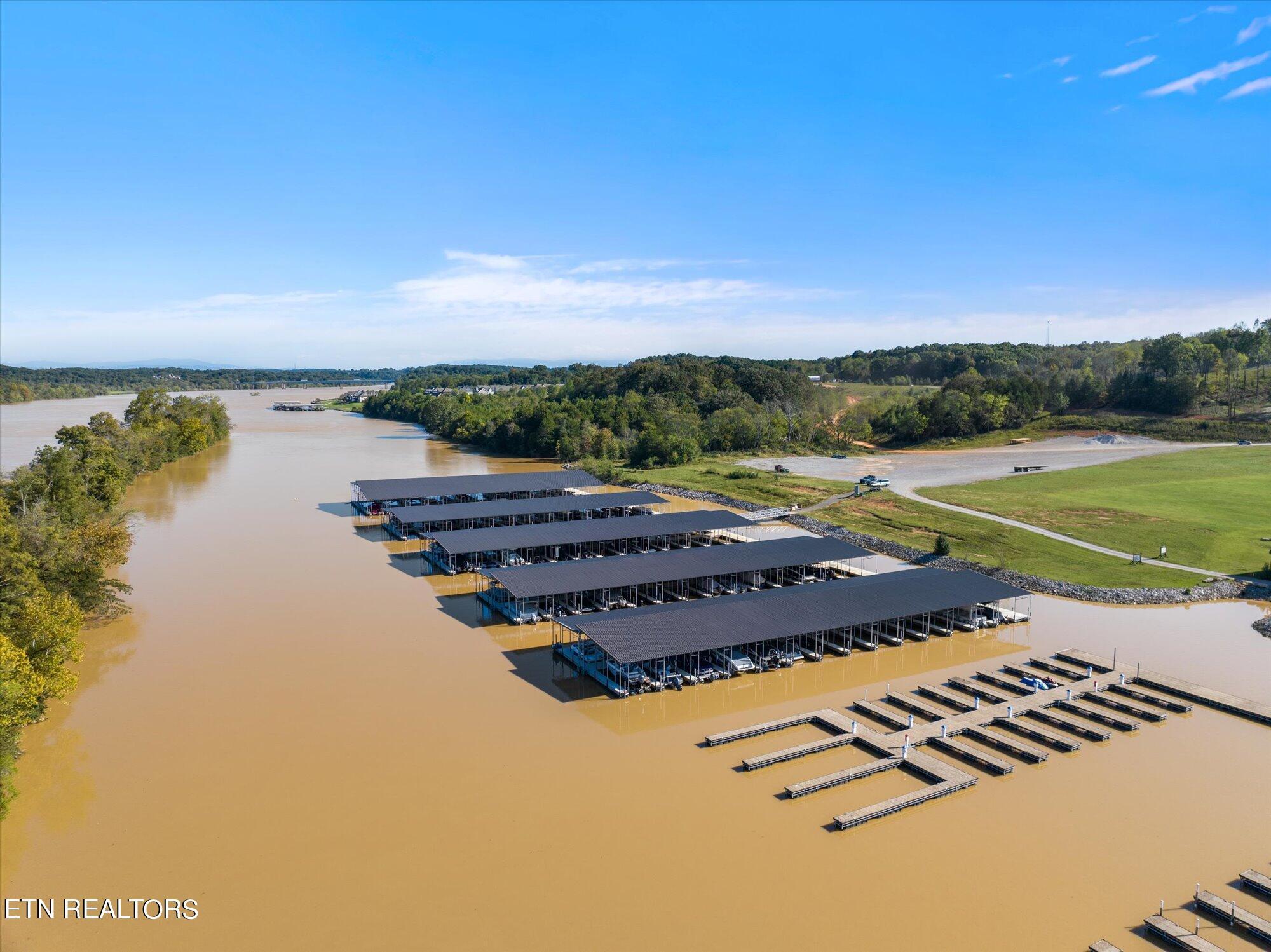 1479 Black Cove Lane, Loudon, TN - Fort Loudoun and Tellico Lake Real Estate - Image# 4