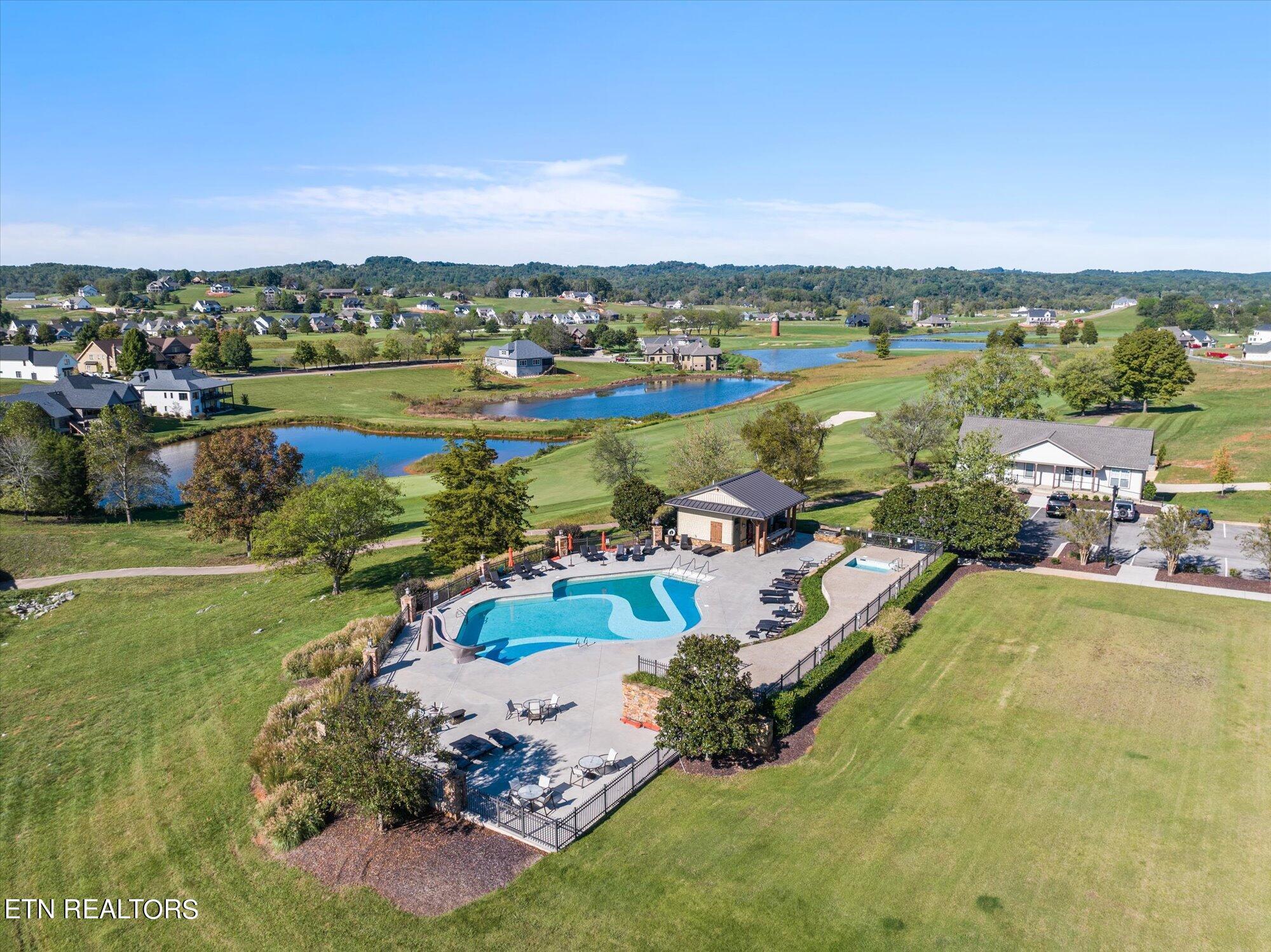 1479 Black Cove Lane, Loudon, TN - Fort Loudoun and Tellico Lake Real Estate - Image# 11