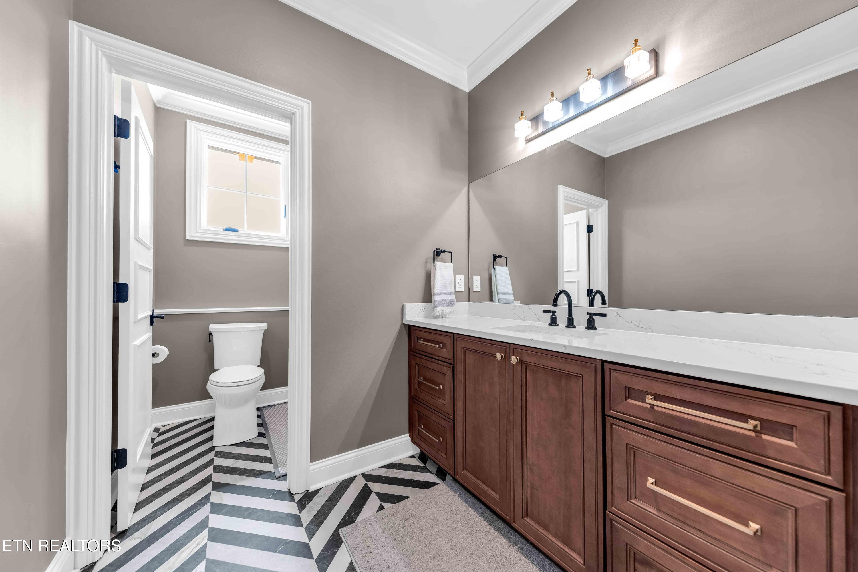 3301 Tooles Bend Rd, Knoxville, TN - Fort Loudoun and Tellico Lake Real Estate - Image# 39