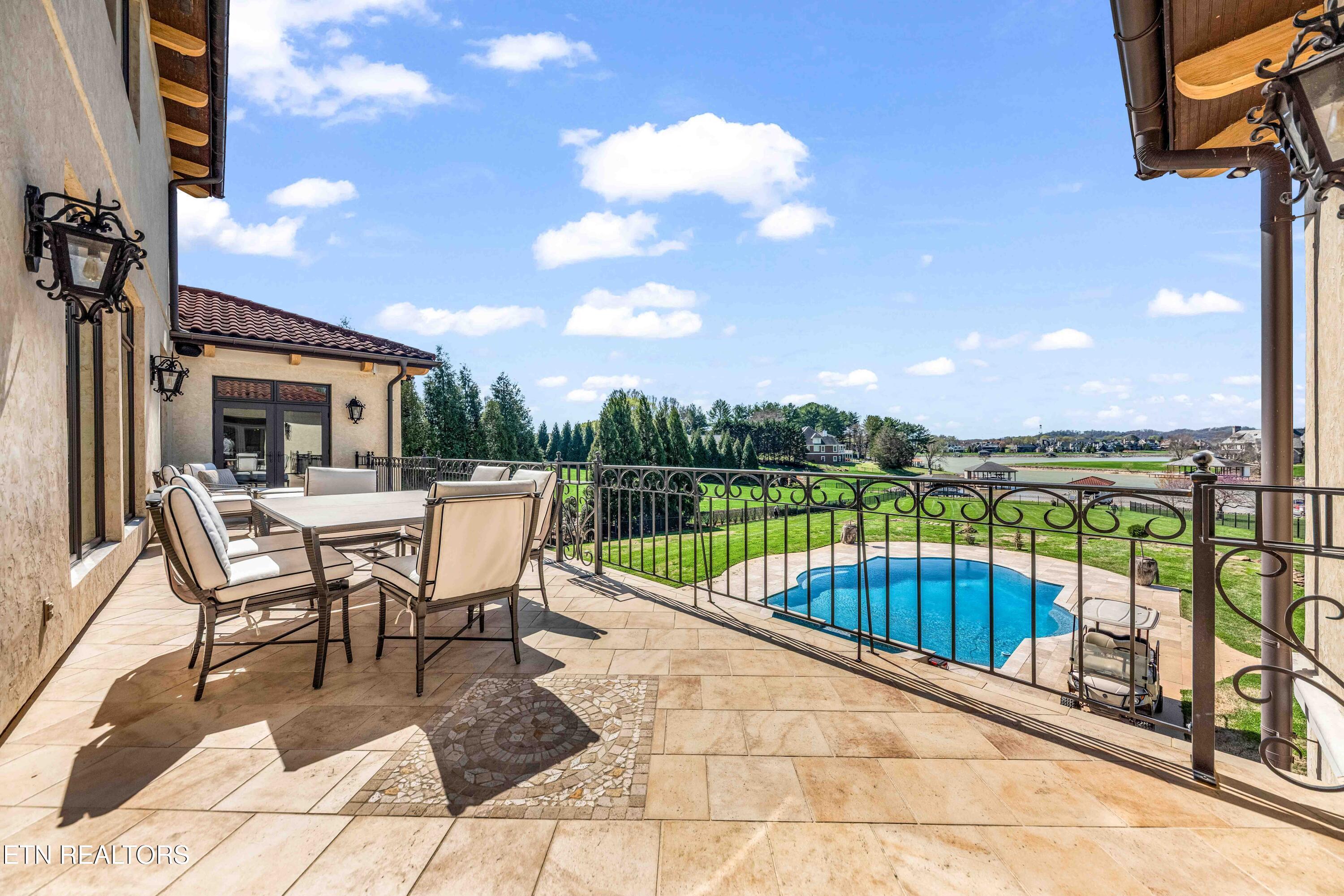 3301 Tooles Bend Rd, Knoxville, TN - Fort Loudoun and Tellico Lake Real Estate - Image# 4