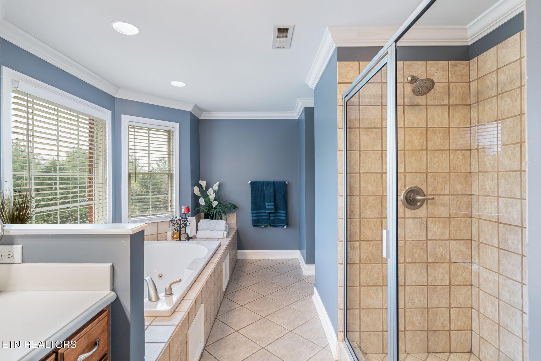 12660 Bayview Drive, Knoxville, TN - Fort Loudoun and Tellico Lake Real Estate - Image# 25