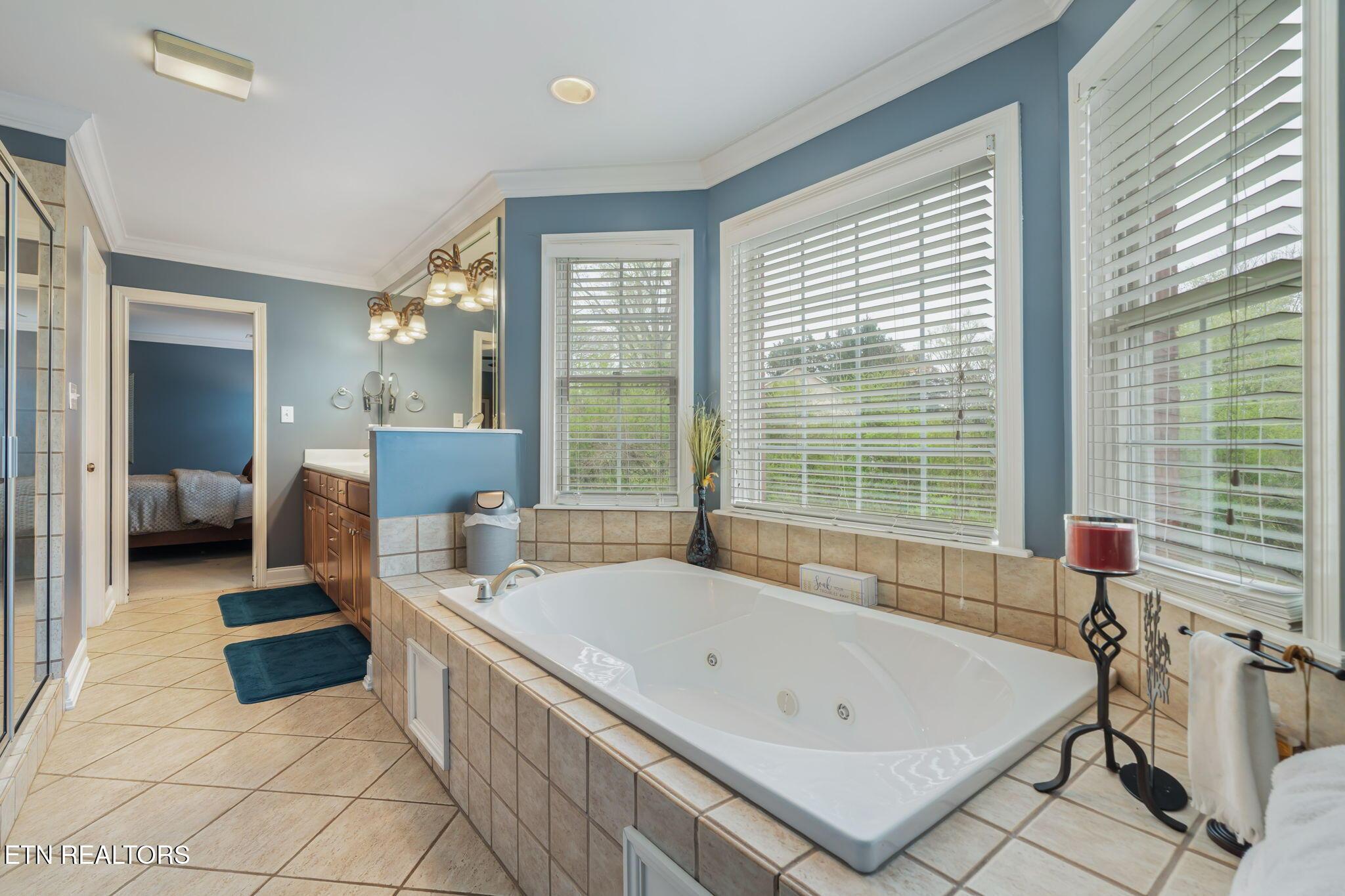 12660 Bayview Drive, Knoxville, TN - Fort Loudoun and Tellico Lake Real Estate - Image# 26