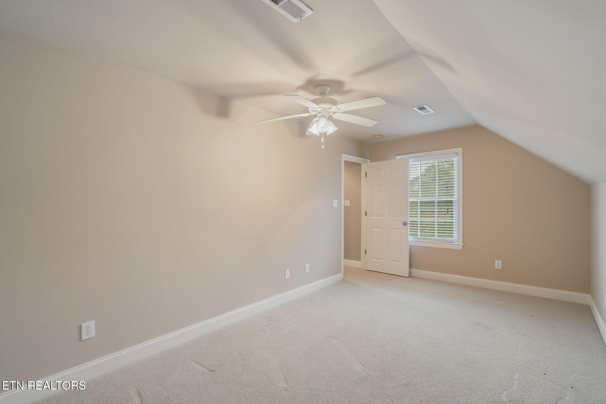 12660 Bayview Drive, Knoxville, TN - Fort Loudoun and Tellico Lake Real Estate - Image# 37