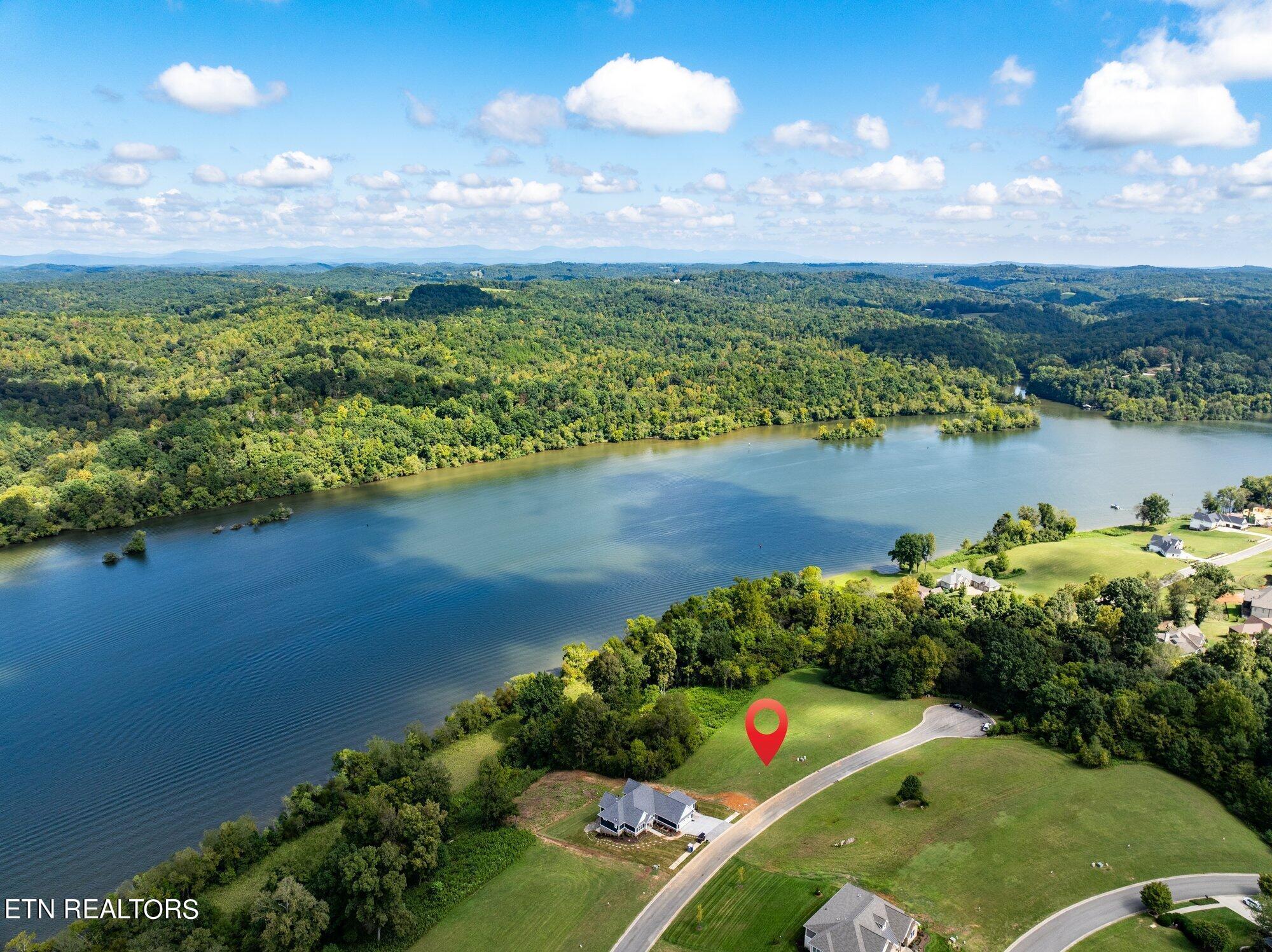 891 River Bank Tr, Loudon, TN - Fort Loudoun and Tellico Lake Real Estate - Image# 11