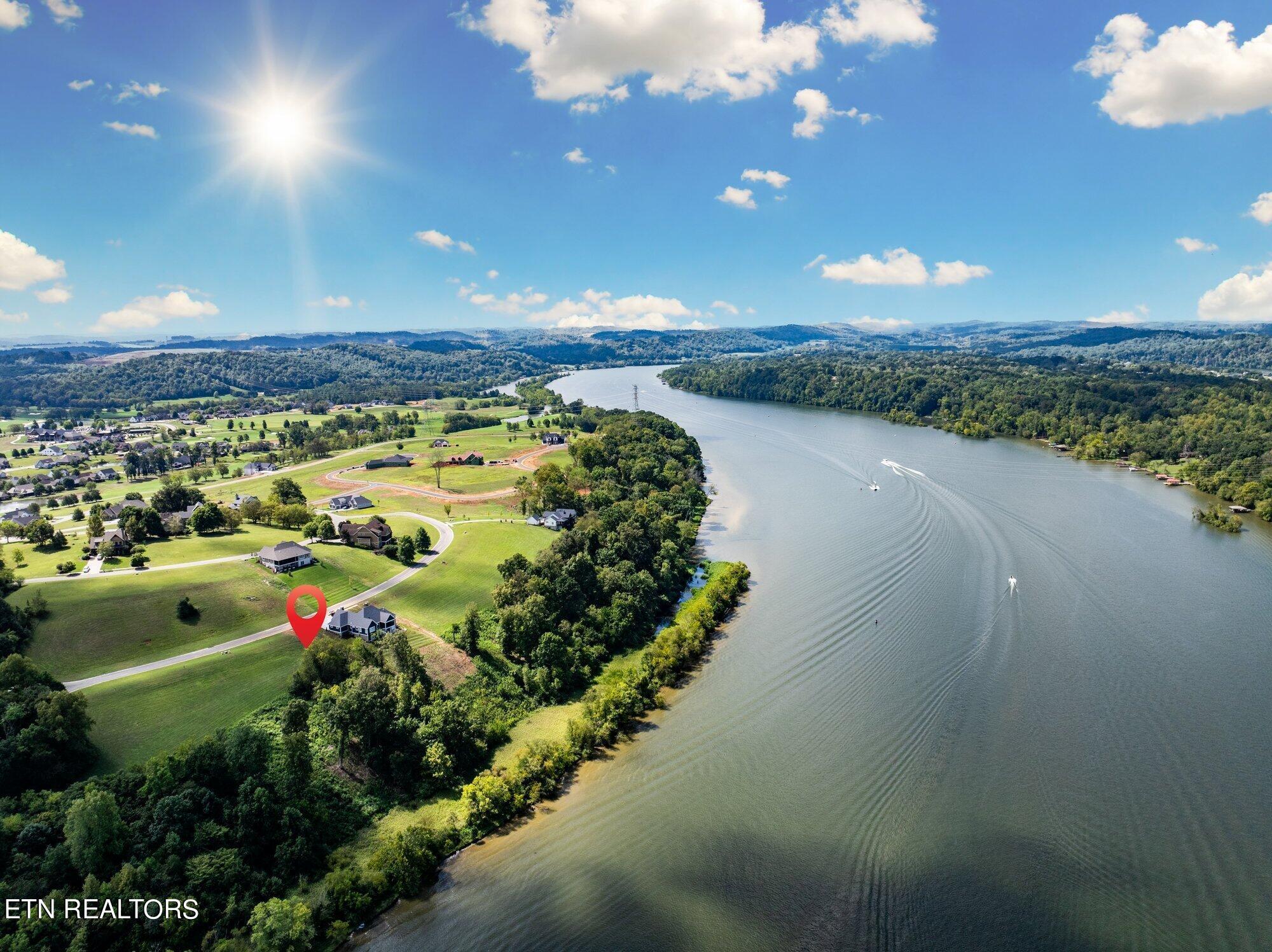 891 River Bank Tr, Loudon, TN - Fort Loudoun and Tellico Lake Real Estate - Image# 21