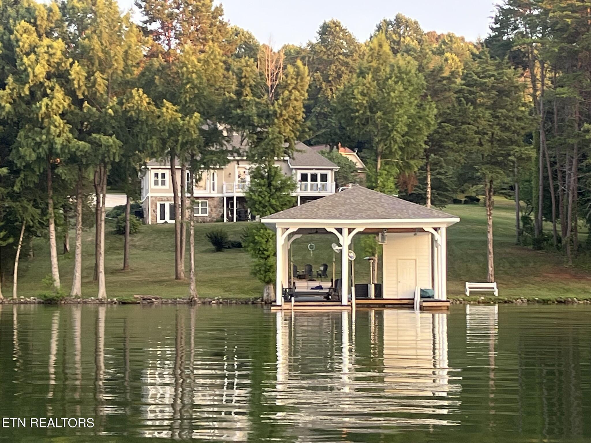 724 Wood Duck Drive, Vonore, TN - Fort Loudoun and Tellico Lake Real Estate - Image# 5