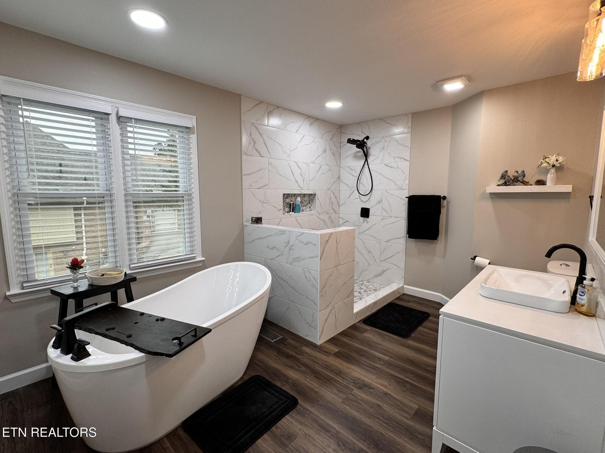 724 Wood Duck Drive, Vonore, TN - Fort Loudoun and Tellico Lake Real Estate - Image# 25