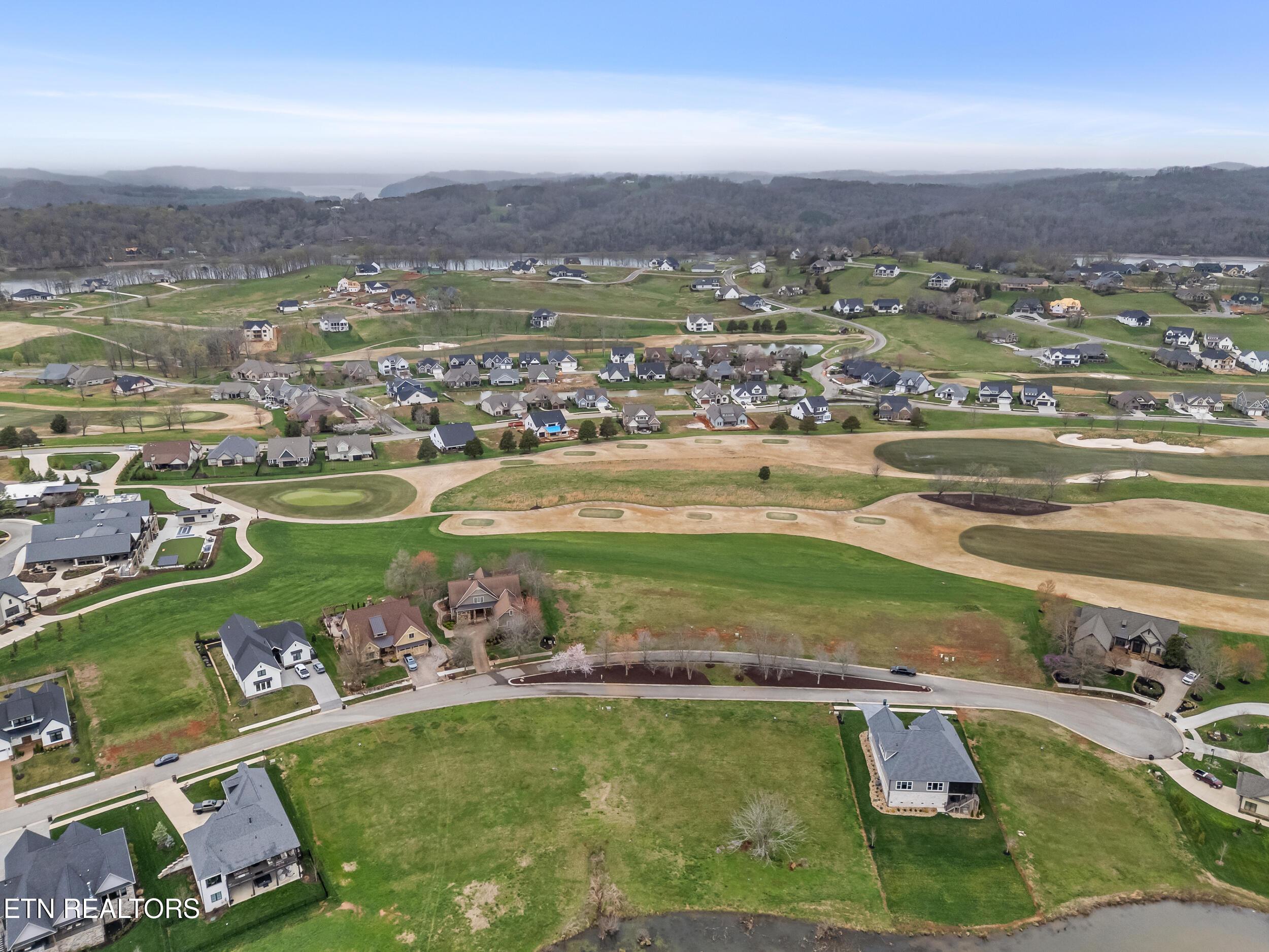 714 Old Barn Lane, Loudon, TN - Fort Loudoun and Tellico Lake Real Estate - Image# 14