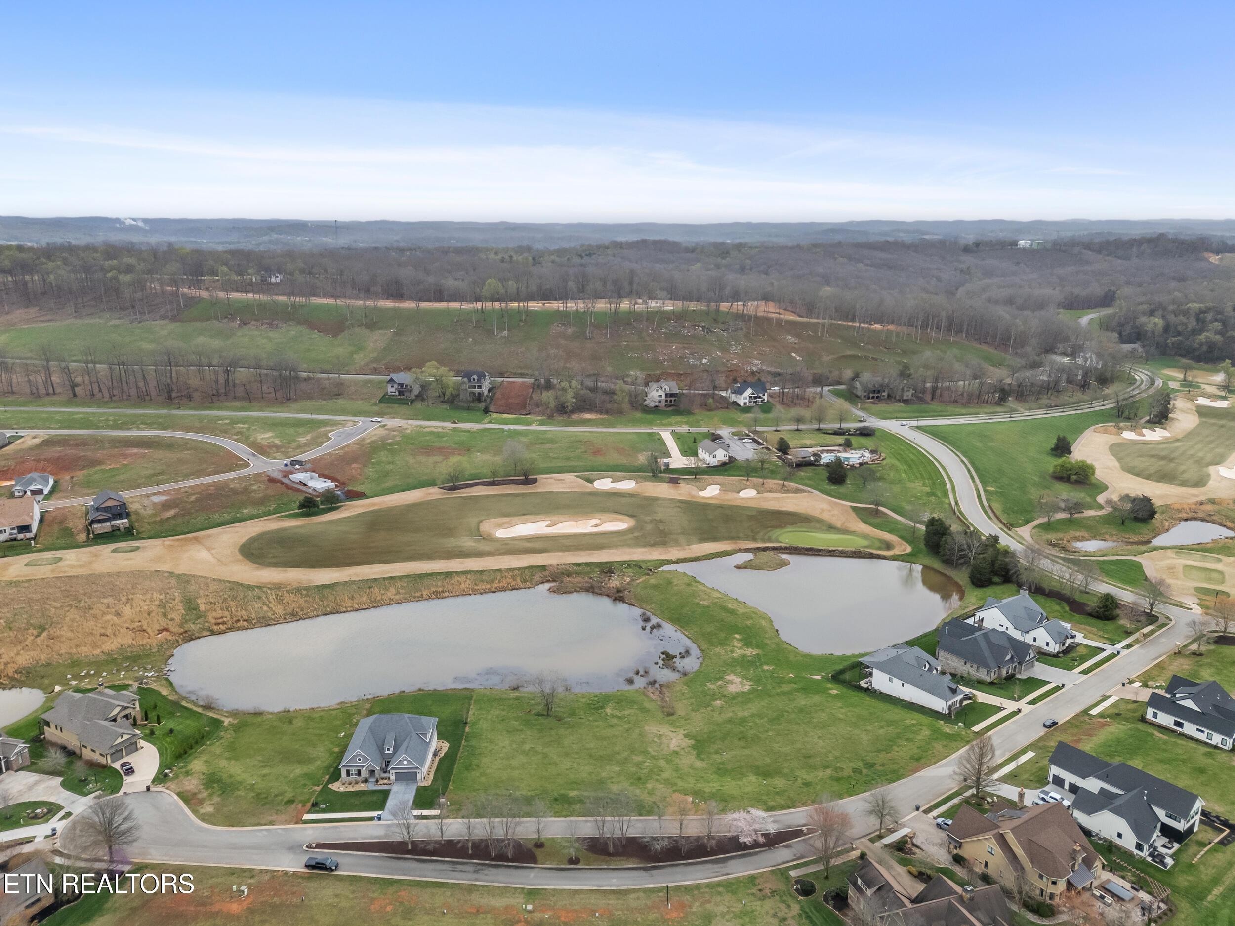 714 Old Barn Lane, Loudon, TN - Fort Loudoun and Tellico Lake Real Estate - Image# 16