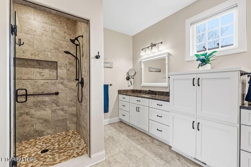 179 Oonoga Way, Loudon, TN - Fort Loudoun and Tellico Lake Real Estate - Image# 36