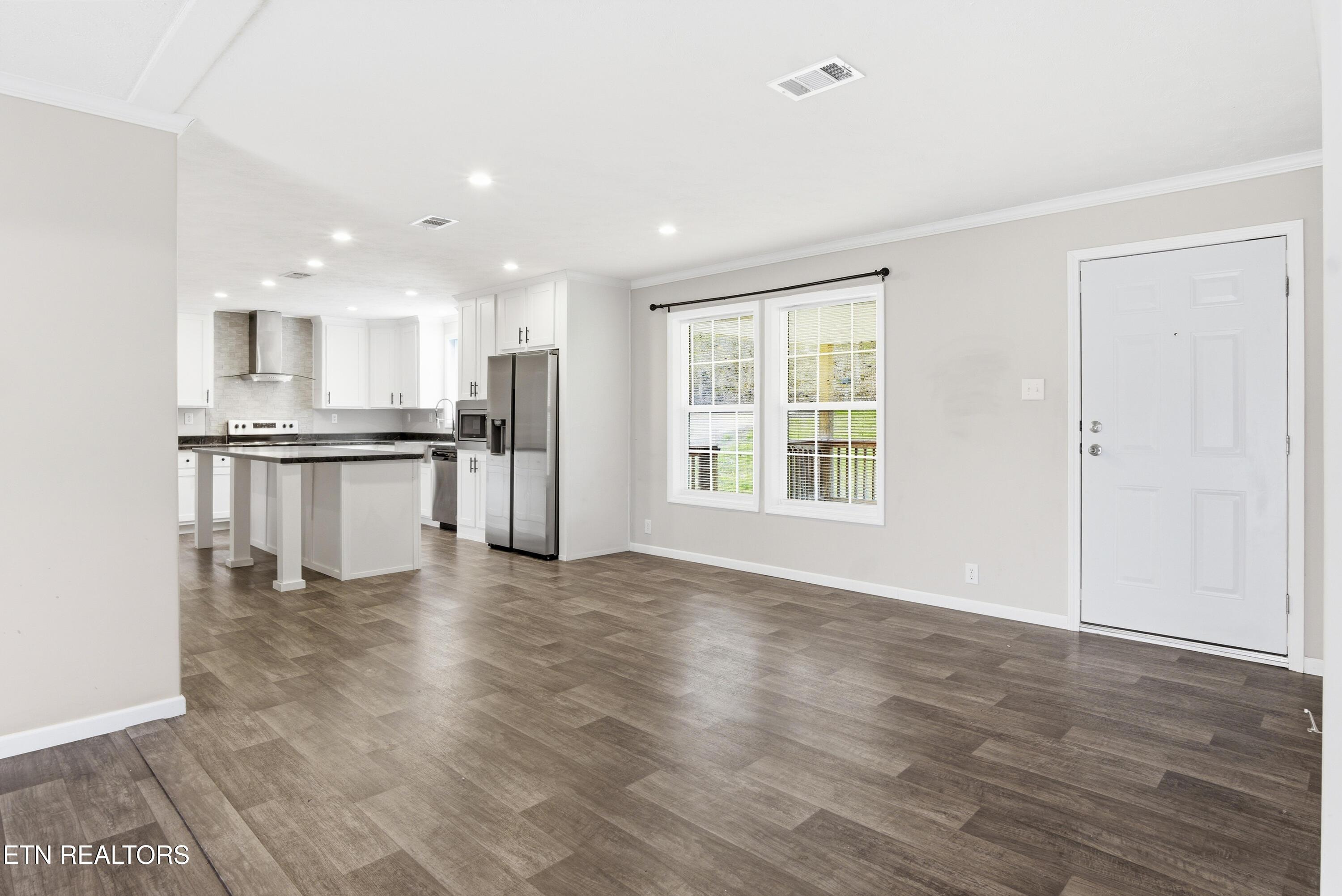 129 W Vinegar Valley Rd, Friendsville, TN - Fort Loudoun and Tellico Lake Real Estate - Image# 14