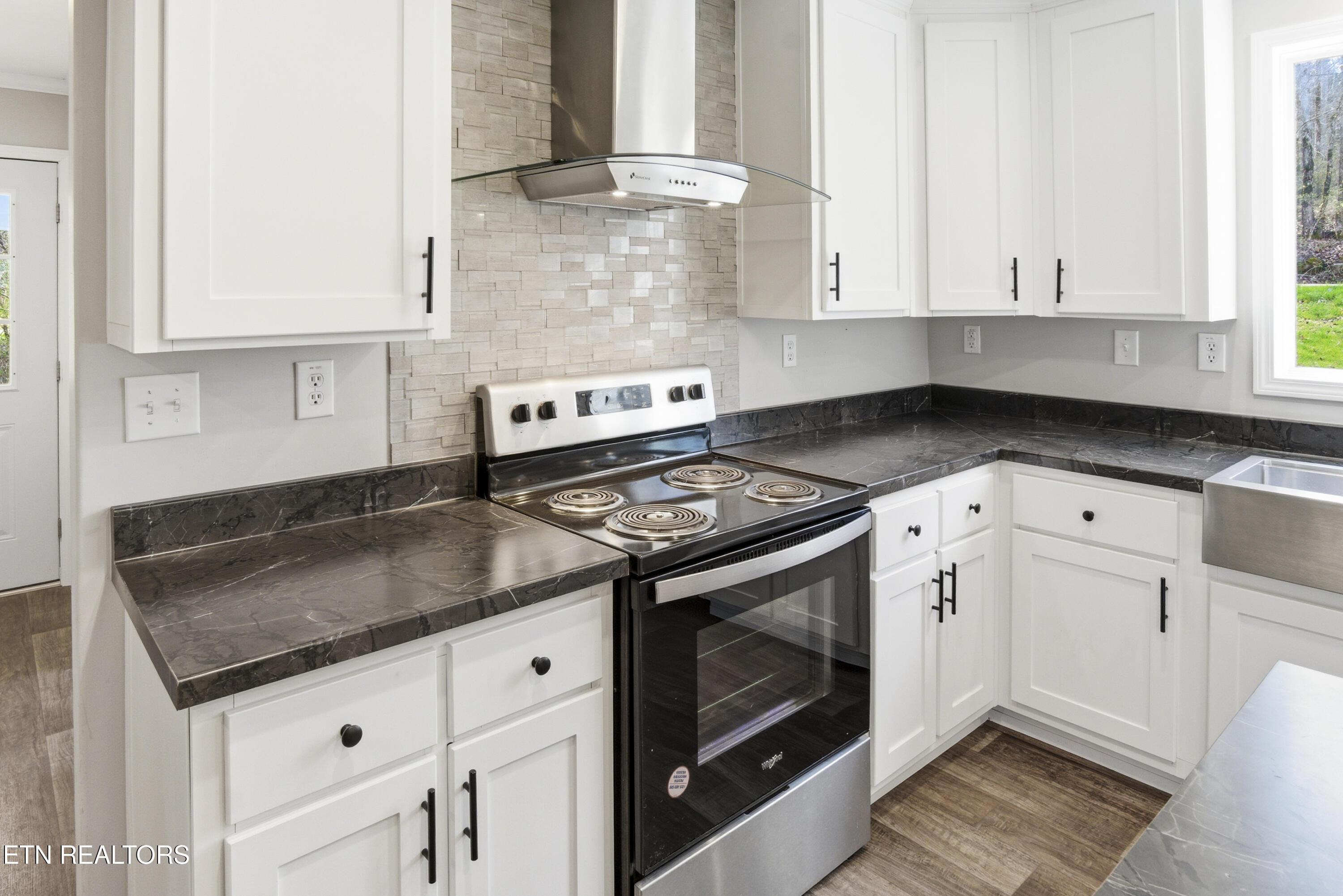 129 W Vinegar Valley Rd, Friendsville, TN - Fort Loudoun and Tellico Lake Real Estate - Image# 13