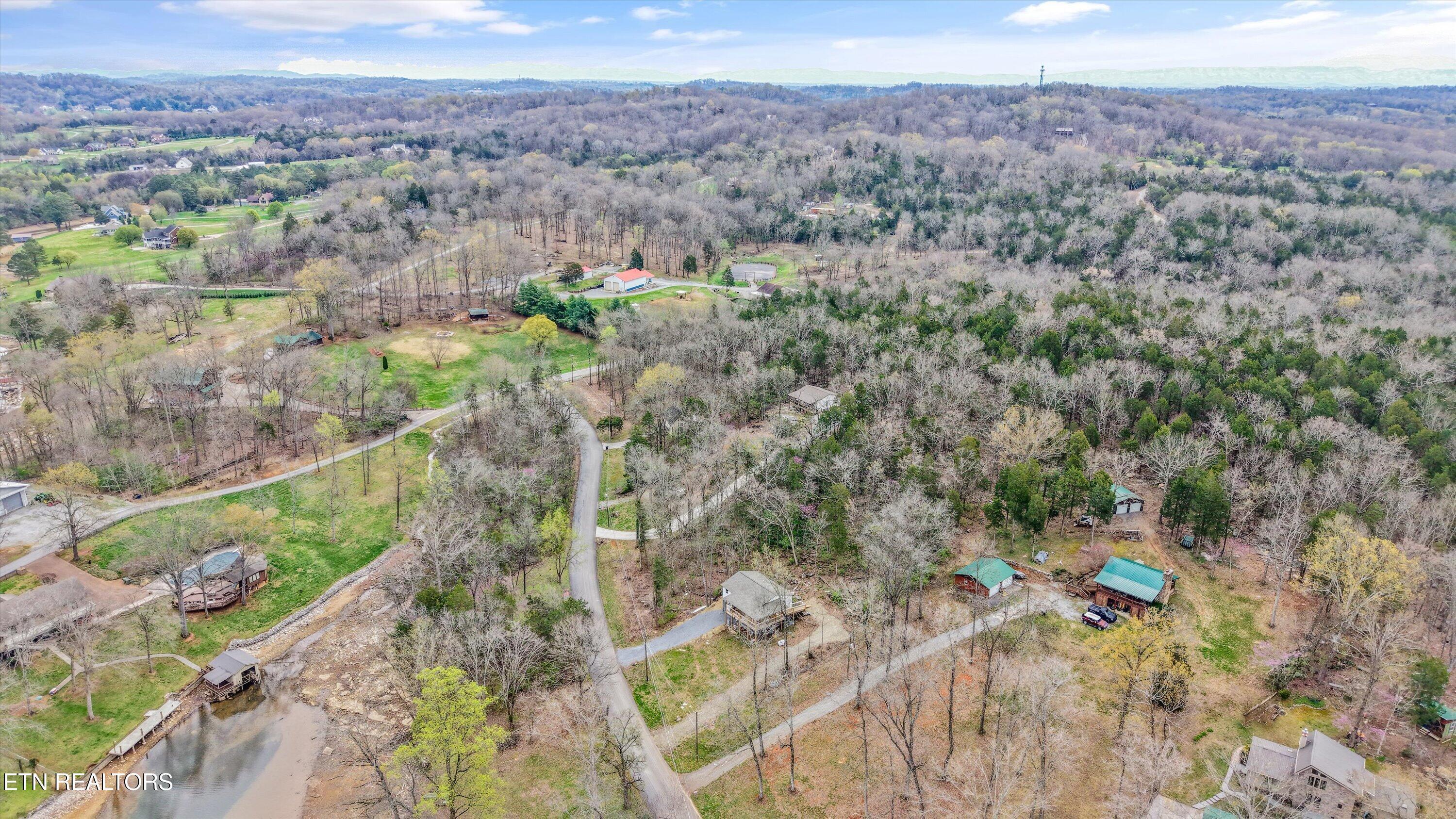Channel Drive, Louisville, TN - Fort Loudoun and Tellico Lake Real Estate - Image# 4