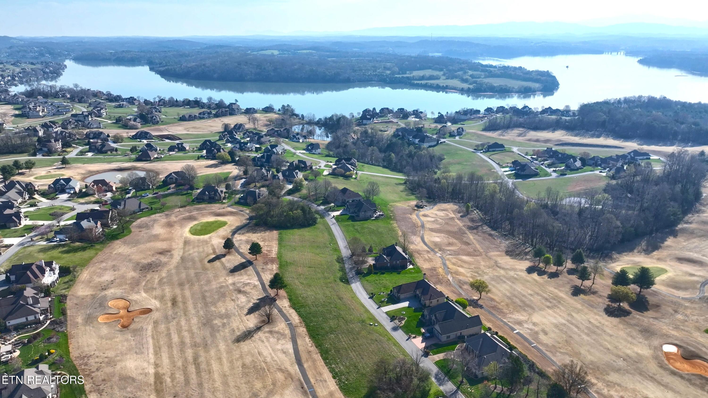 250 Osprey Circle, Vonore, TN - Fort Loudoun and Tellico Lake Real Estate - Image# 2