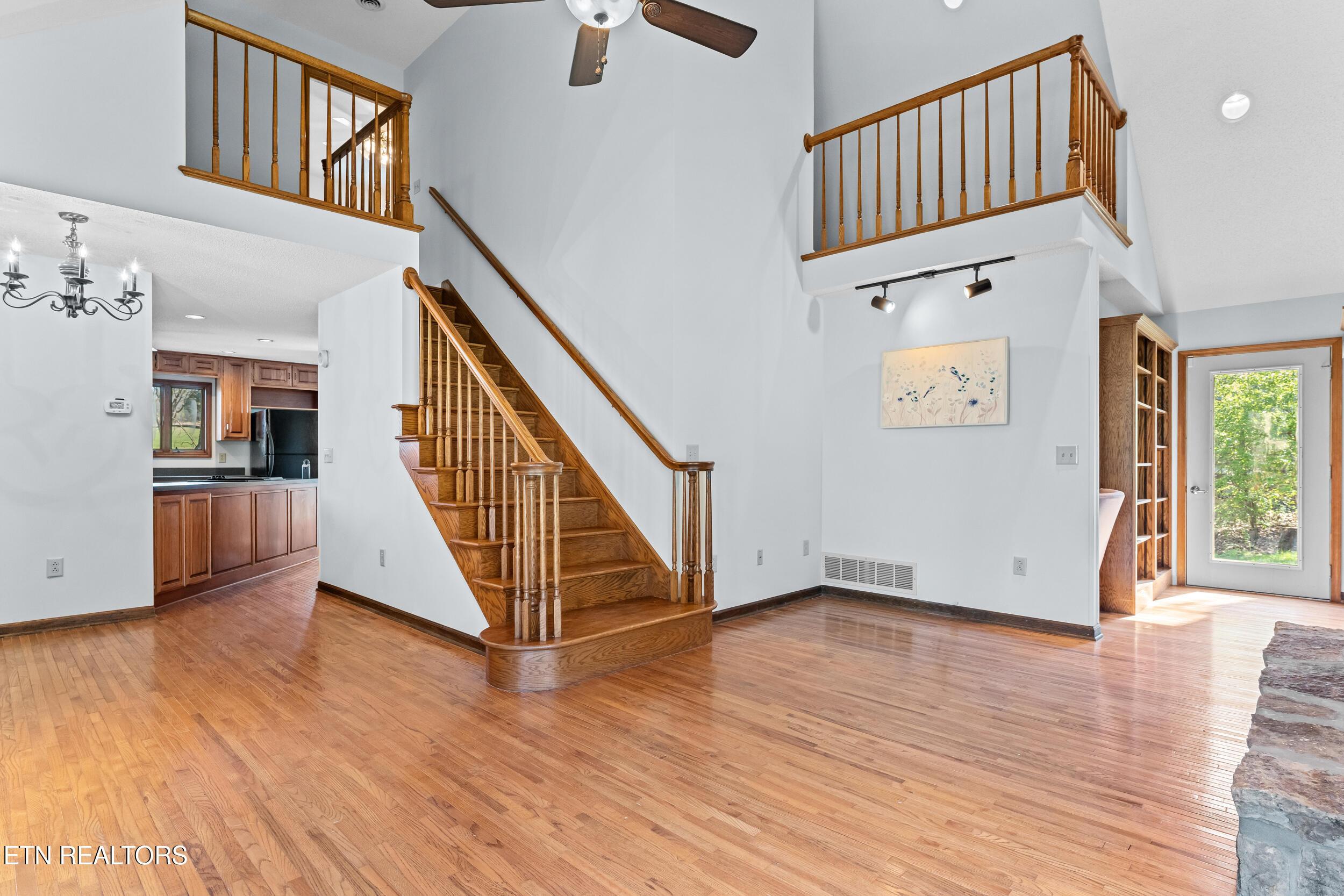 600 Donaldson Light Lane, Lenoir City, TN - Fort Loudoun and Tellico Lake Real Estate - Image# 24