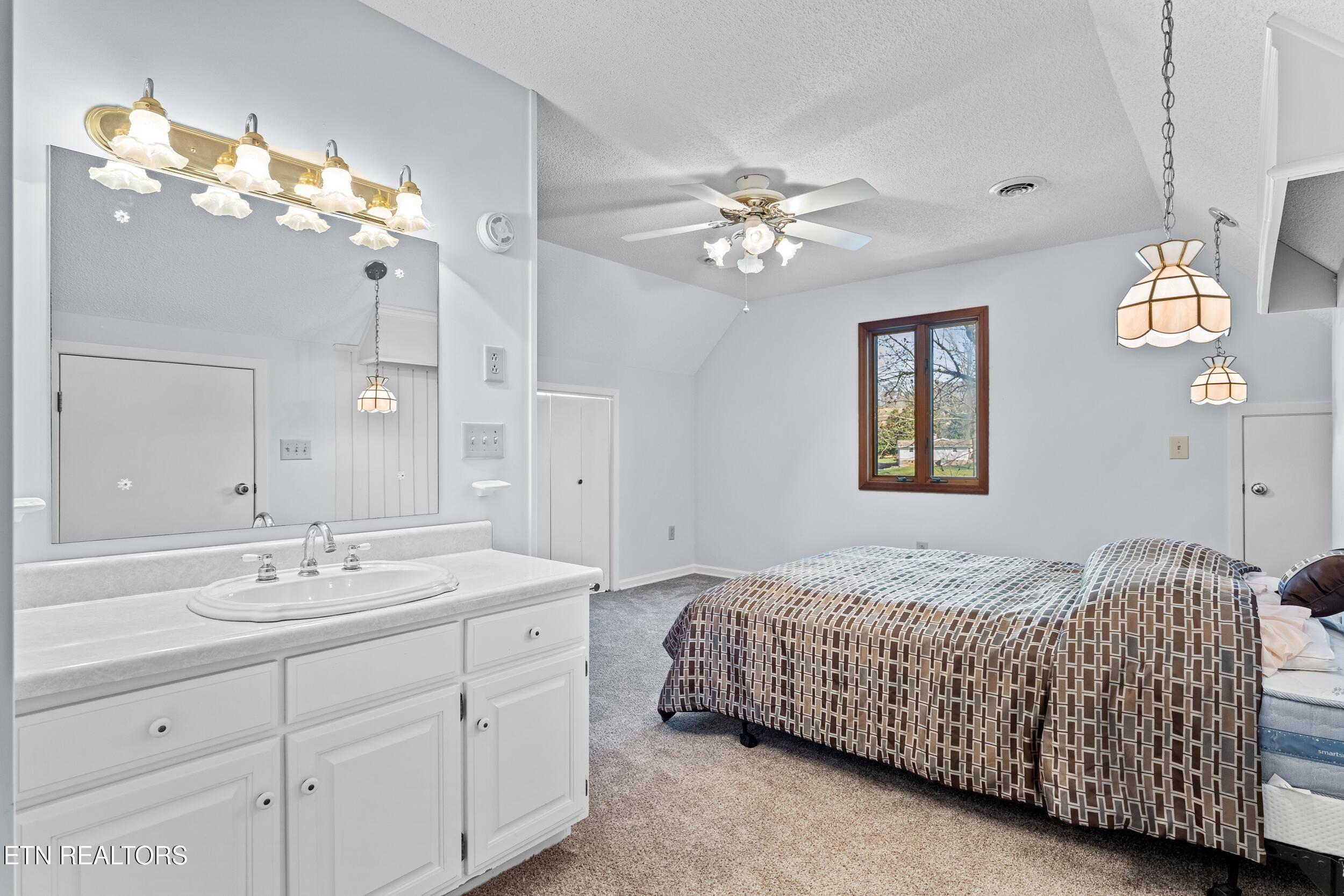 600 Donaldson Light Lane, Lenoir City, TN - Fort Loudoun and Tellico Lake Real Estate - Image# 27