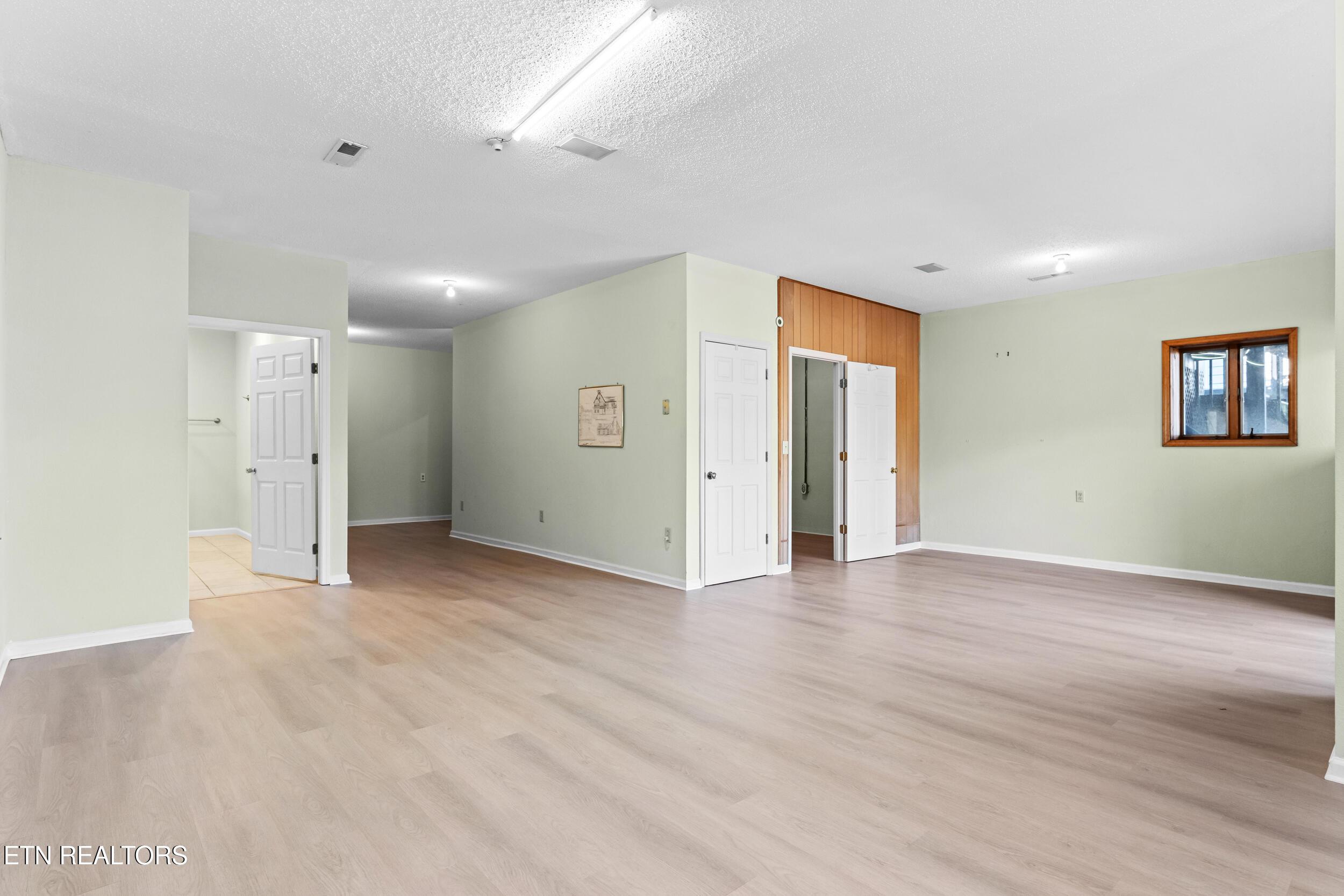 600 Donaldson Light Lane, Lenoir City, TN - Fort Loudoun and Tellico Lake Real Estate - Image# 33